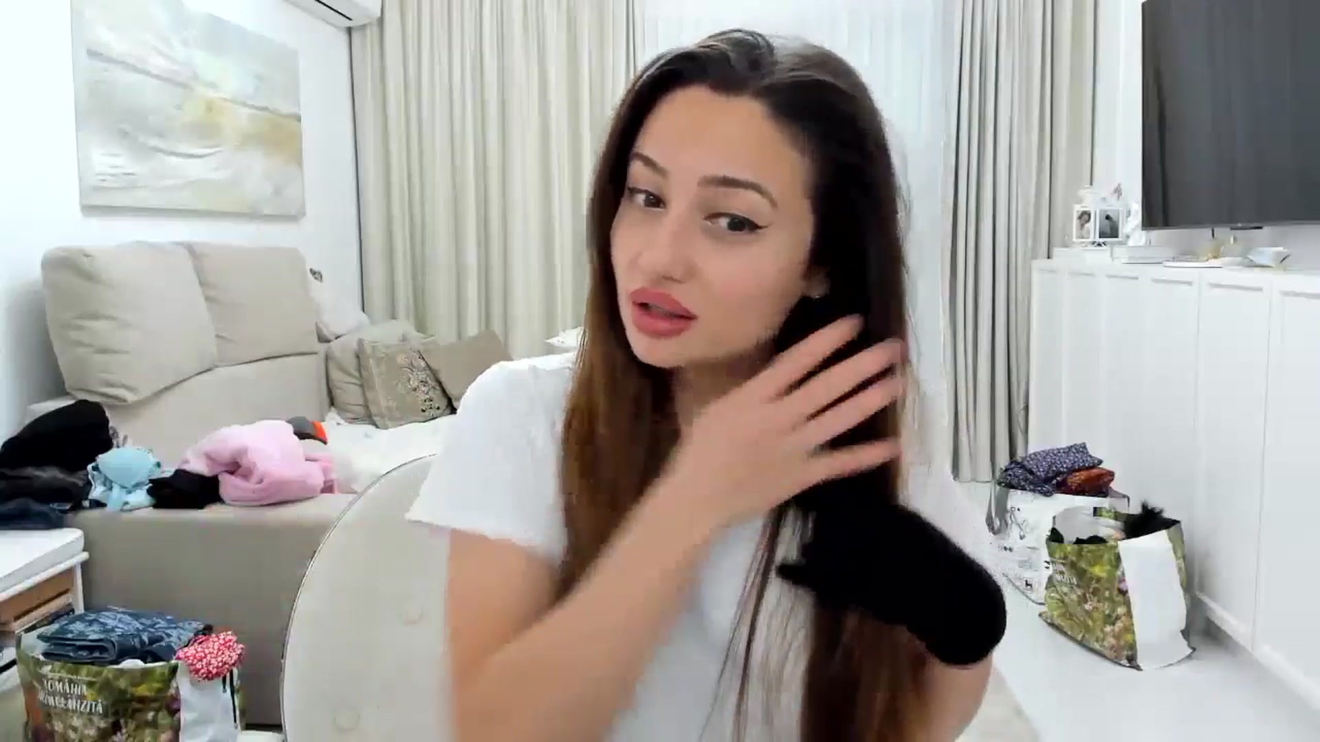 Gallery image thumbnail from Wennndyk's myfreecams stream on, 05/23/2024, 21:59 image 2 of 20