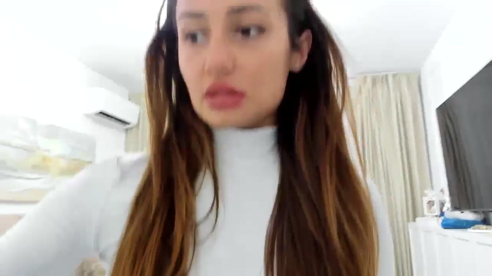 Gallery image thumbnail from Wennndyk's myfreecams stream on, 06/08/2024, 22:24 image 16 of 20