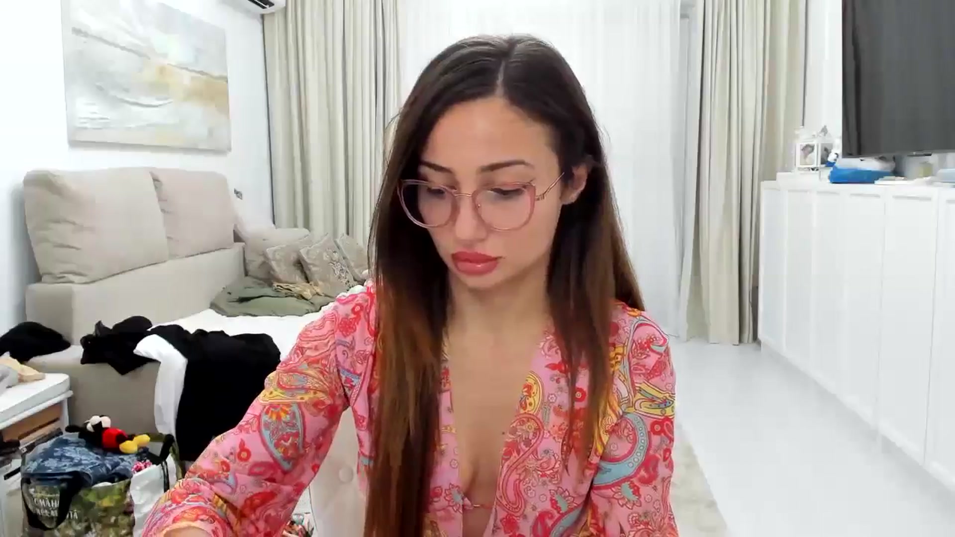 Gallery image thumbnail from Wennndyk's myfreecams stream on, 06/12/2024, 22:31 image 17 of 20