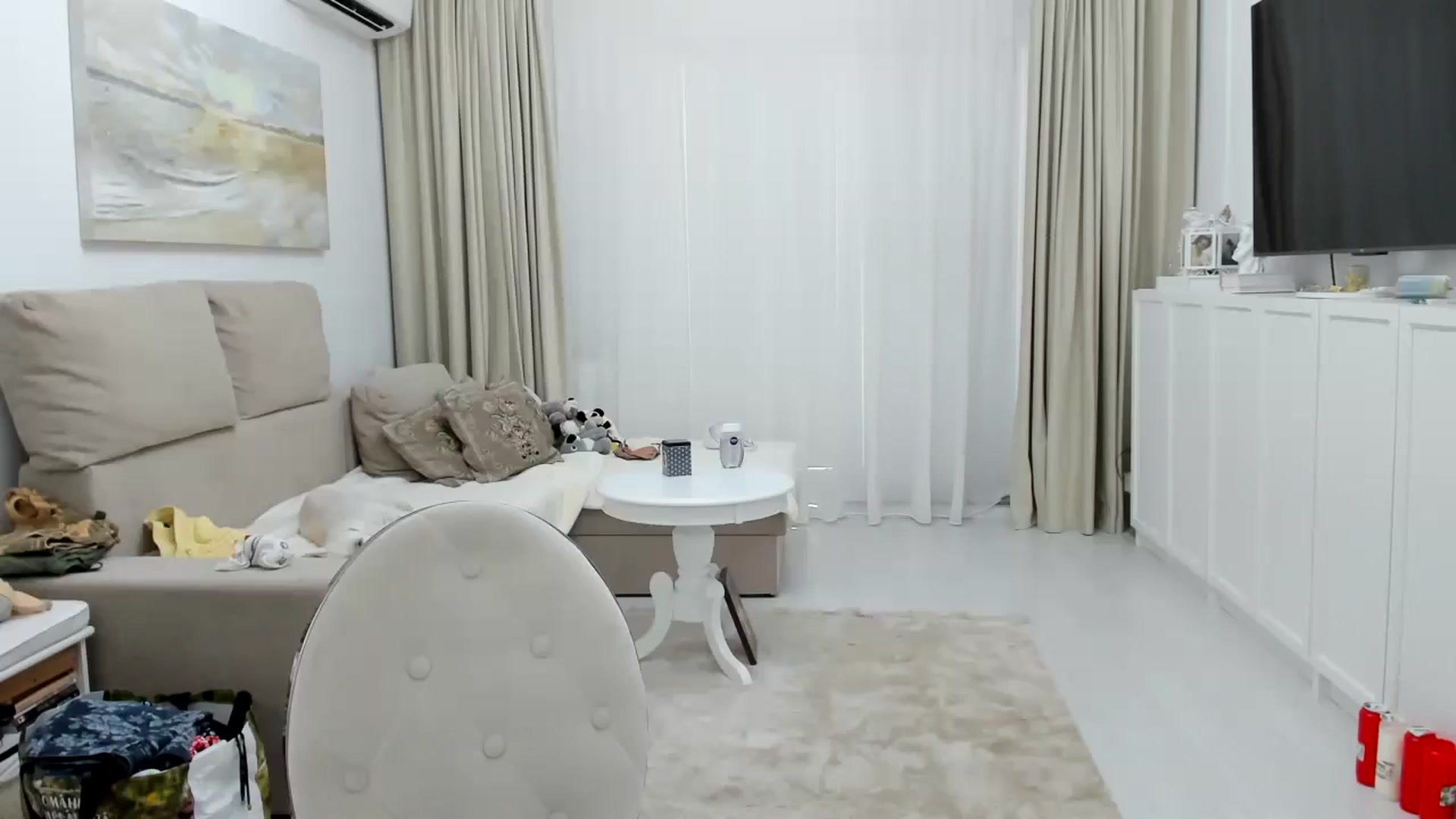 Gallery image thumbnail from Wennndyk's myfreecams stream on, 06/15/2024, 14:43 image 6 of 20