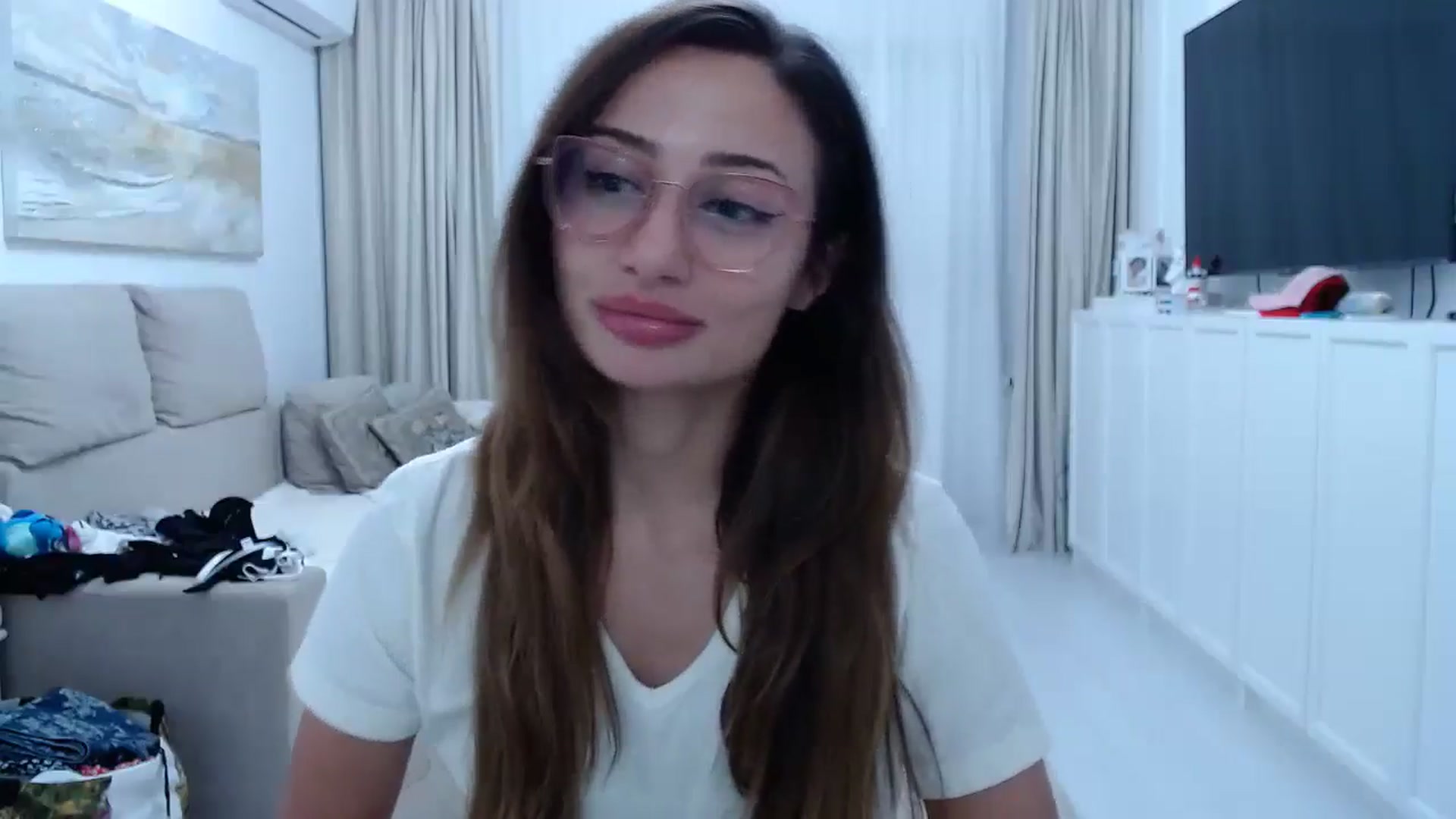 Gallery image thumbnail from Wennndyk's myfreecams stream on, 06/22/2024, 23:07 image 17 of 20