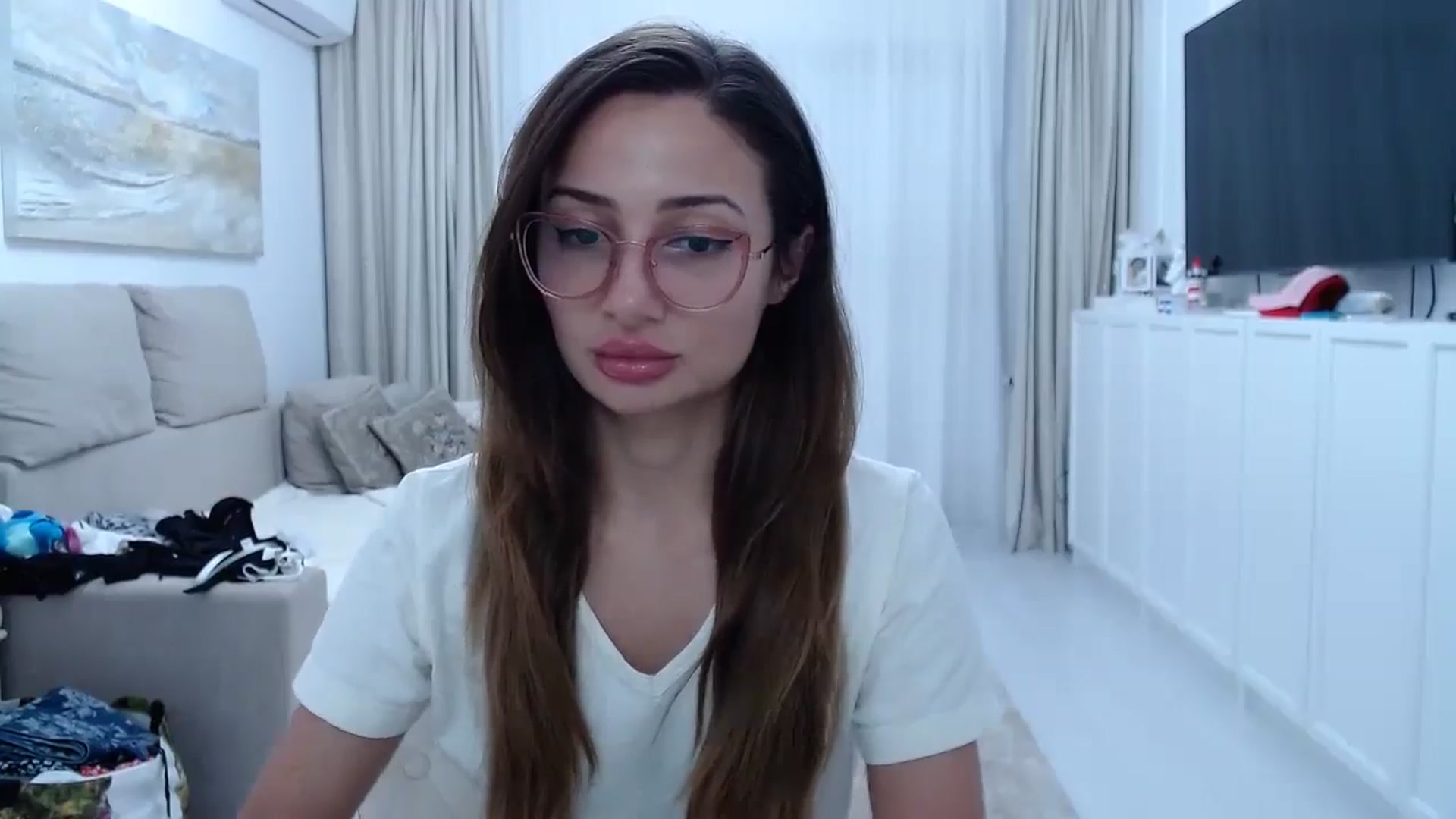 Gallery image thumbnail from Wennndyk's myfreecams stream on, 06/22/2024, 23:07 image 16 of 20