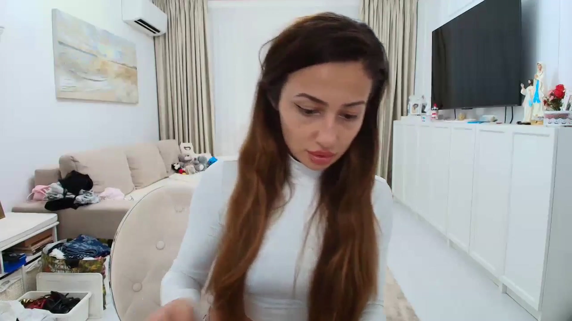Gallery image thumbnail from Wennndyk's myfreecams stream on, 06/24/2024, 23:10 image 12 of 20