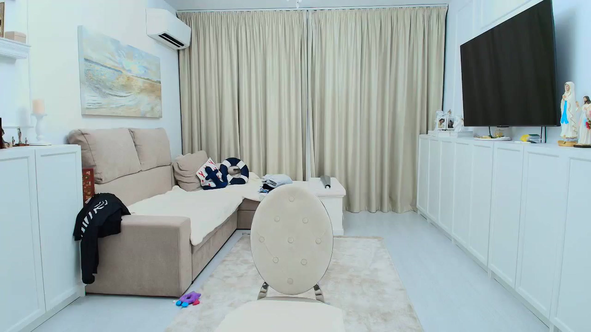 Gallery image thumbnail from Wennndyk's myfreecams stream on, 08/04/2024, 21:47 image 7 of 20