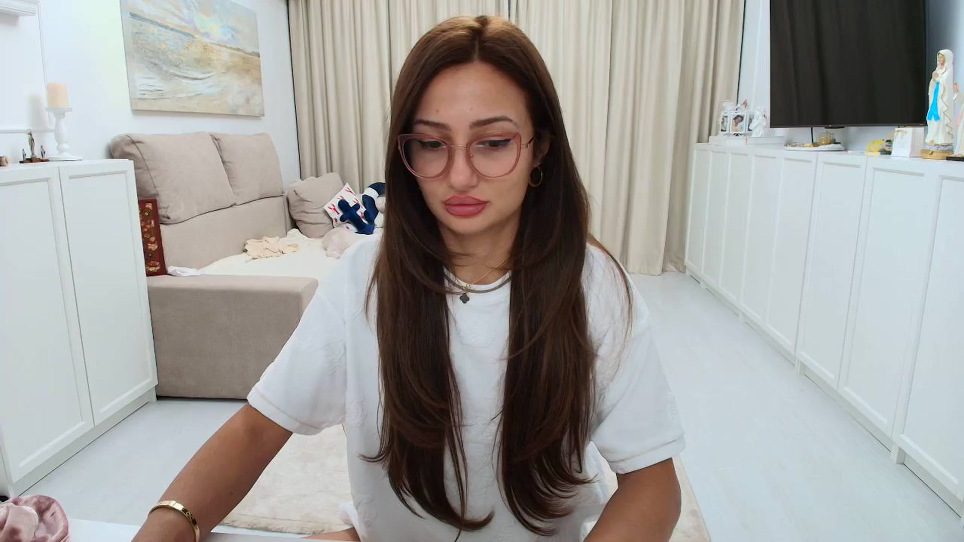 Gallery image thumbnail from Wennndyk's myfreecams stream on, 08/07/2024, 20:49 image 18 of 20
