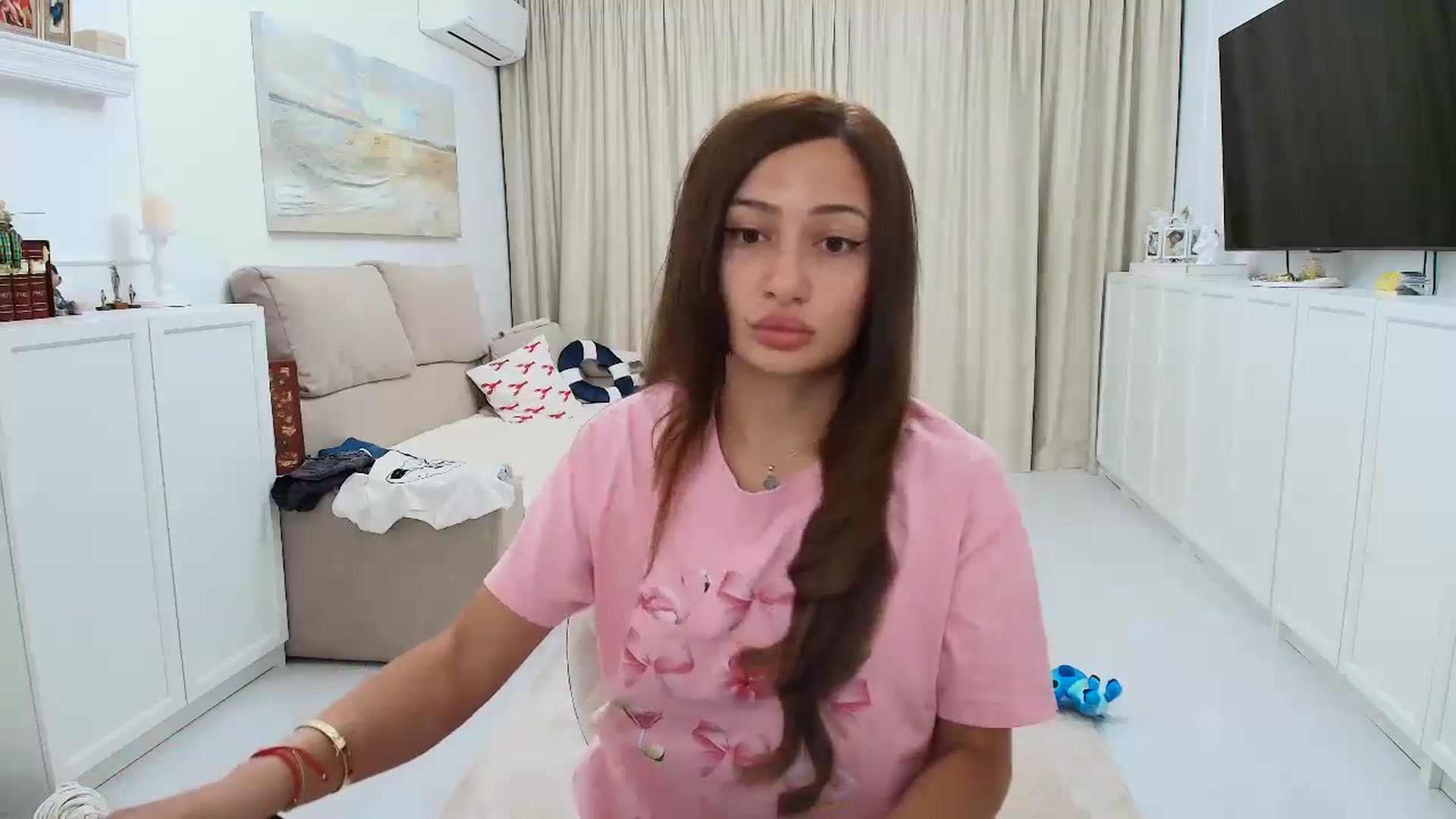 Gallery image thumbnail from Wennndyk's myfreecams stream on, 08/27/2024, 22:52 image 2 of 20