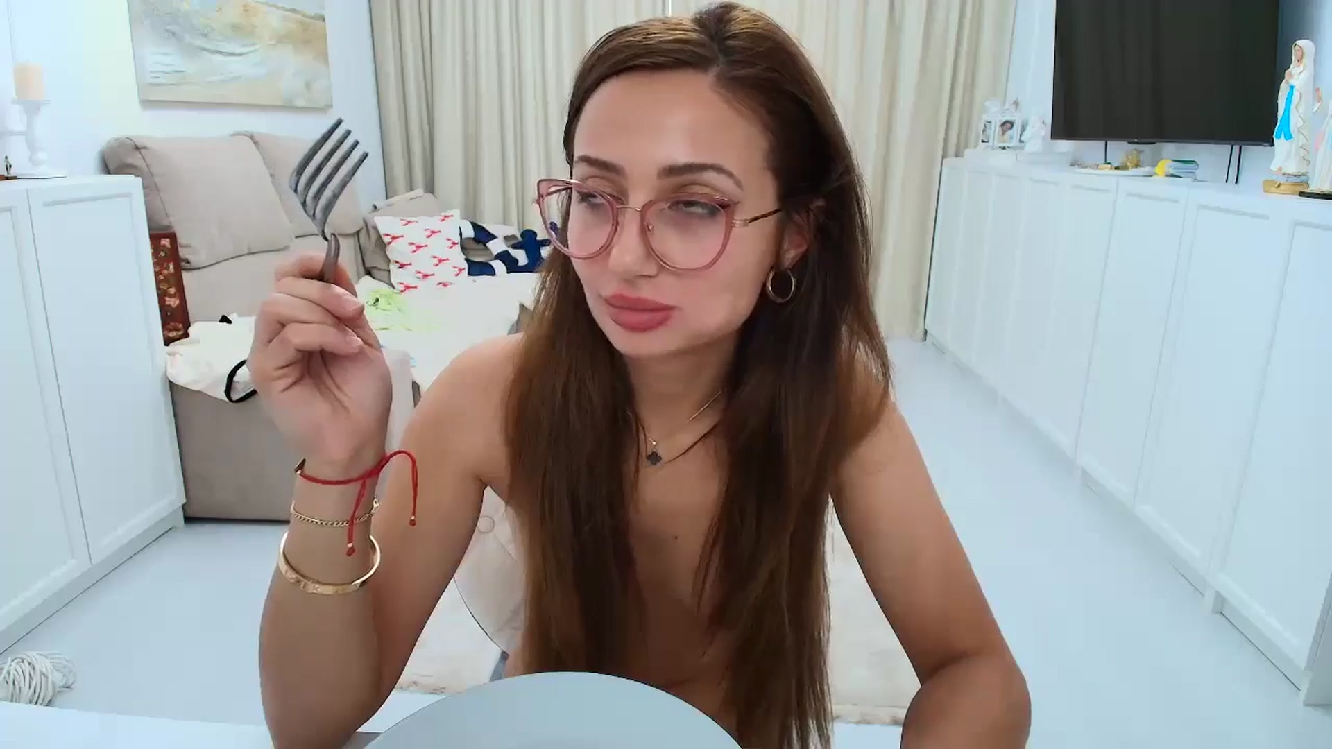 Gallery image thumbnail from Wennndyk's myfreecams stream on, 09/02/2024, 13:02 image 14 of 20