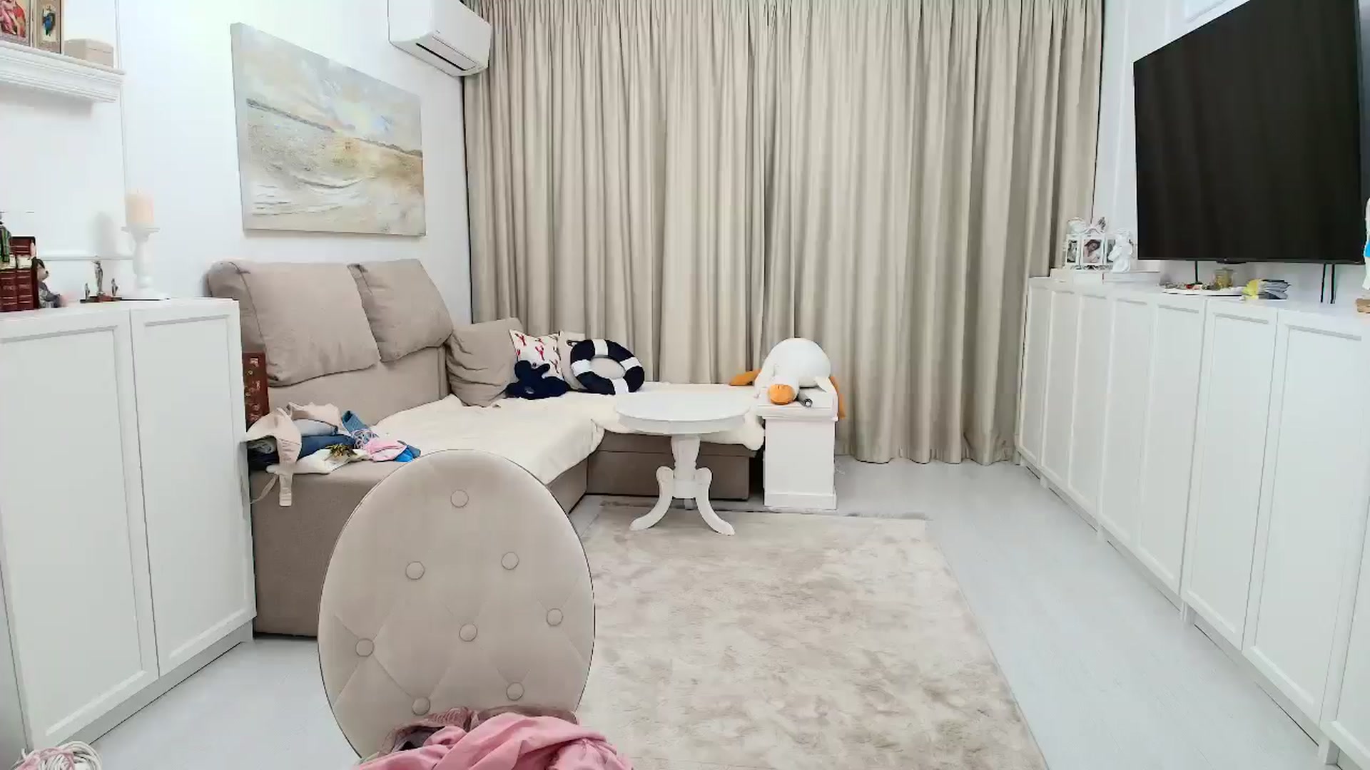Gallery image thumbnail from Wennndyk's myfreecams stream on, 09/15/2024, 18:50 image 6 of 20