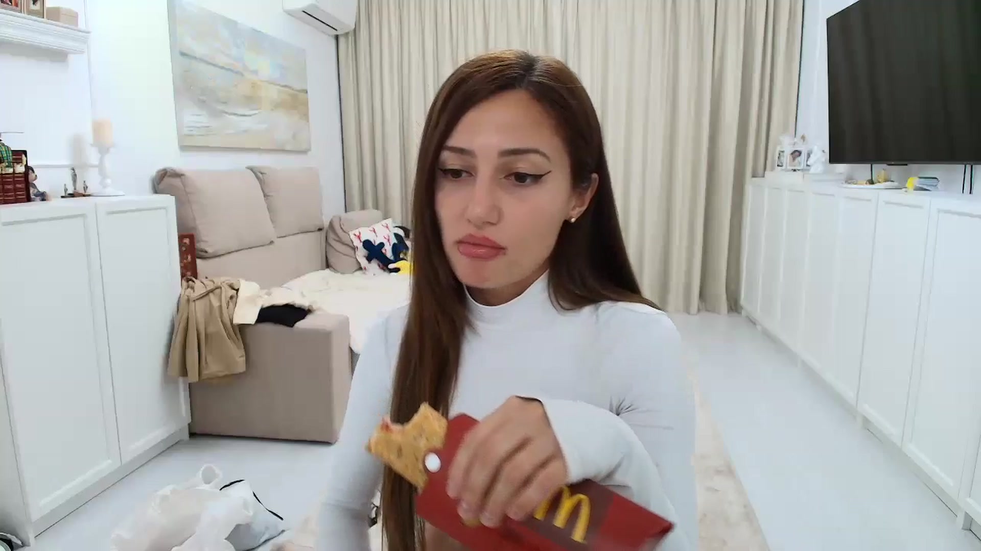 Gallery image thumbnail from Wennndyk's myfreecams stream on, 09/26/2024, 23:32 image 9 of 20