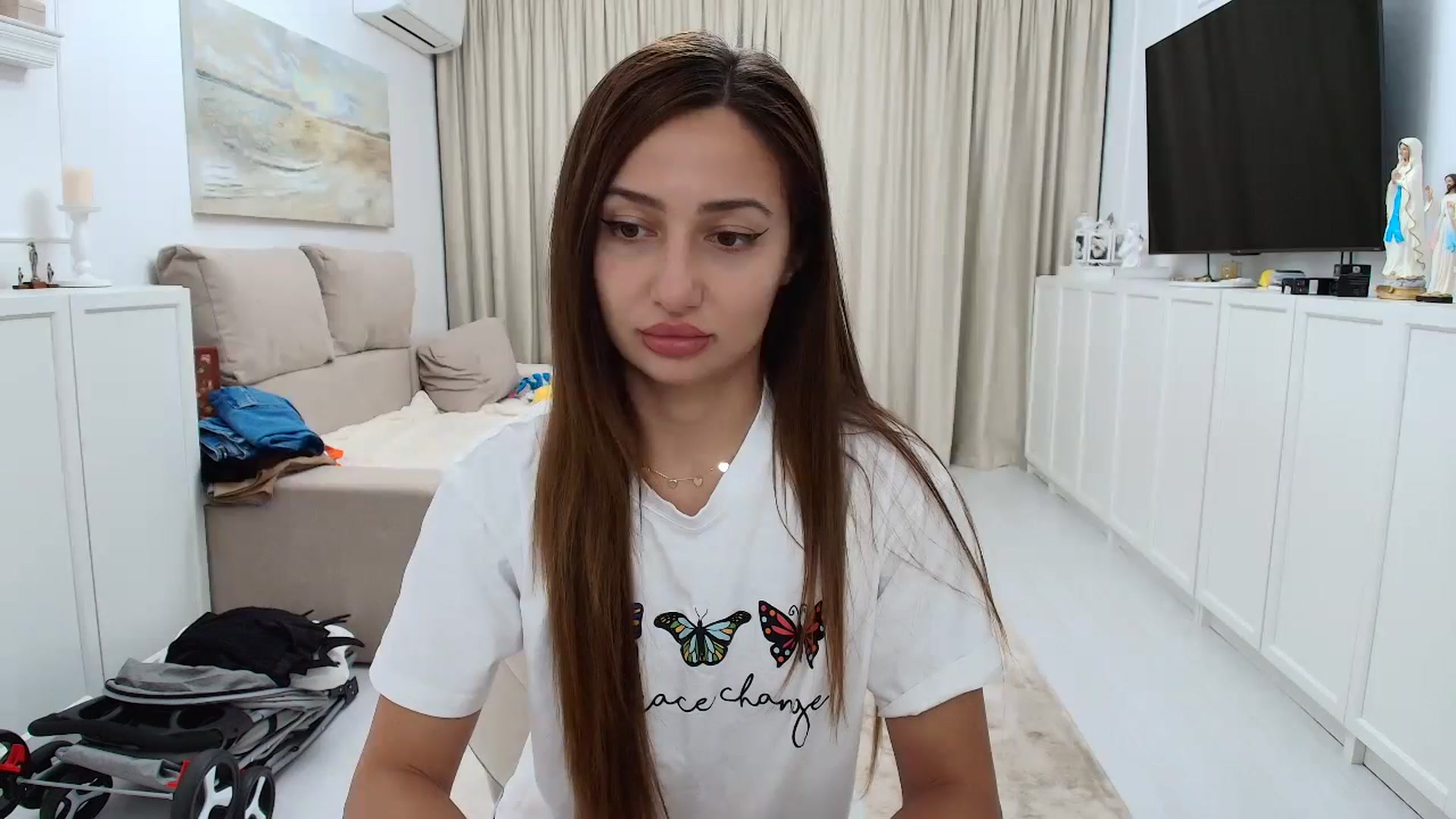 Gallery image thumbnail from Wennndyk's myfreecams stream on, 10/24/2024, 22:35 image 14 of 20