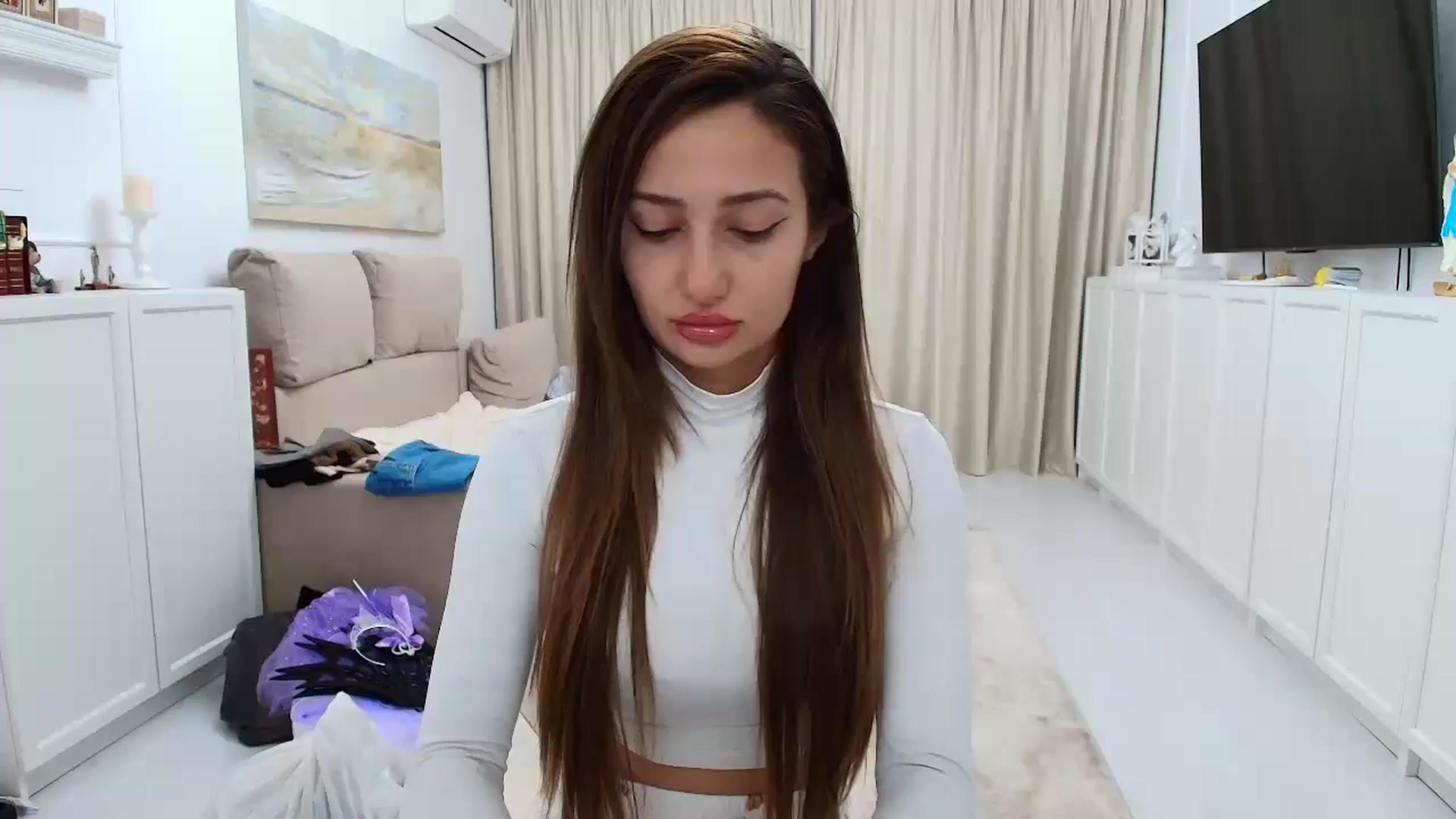 Gallery image thumbnail from Wennndyk's myfreecams stream on, 10/31/2024, 01:47 image 4 of 20