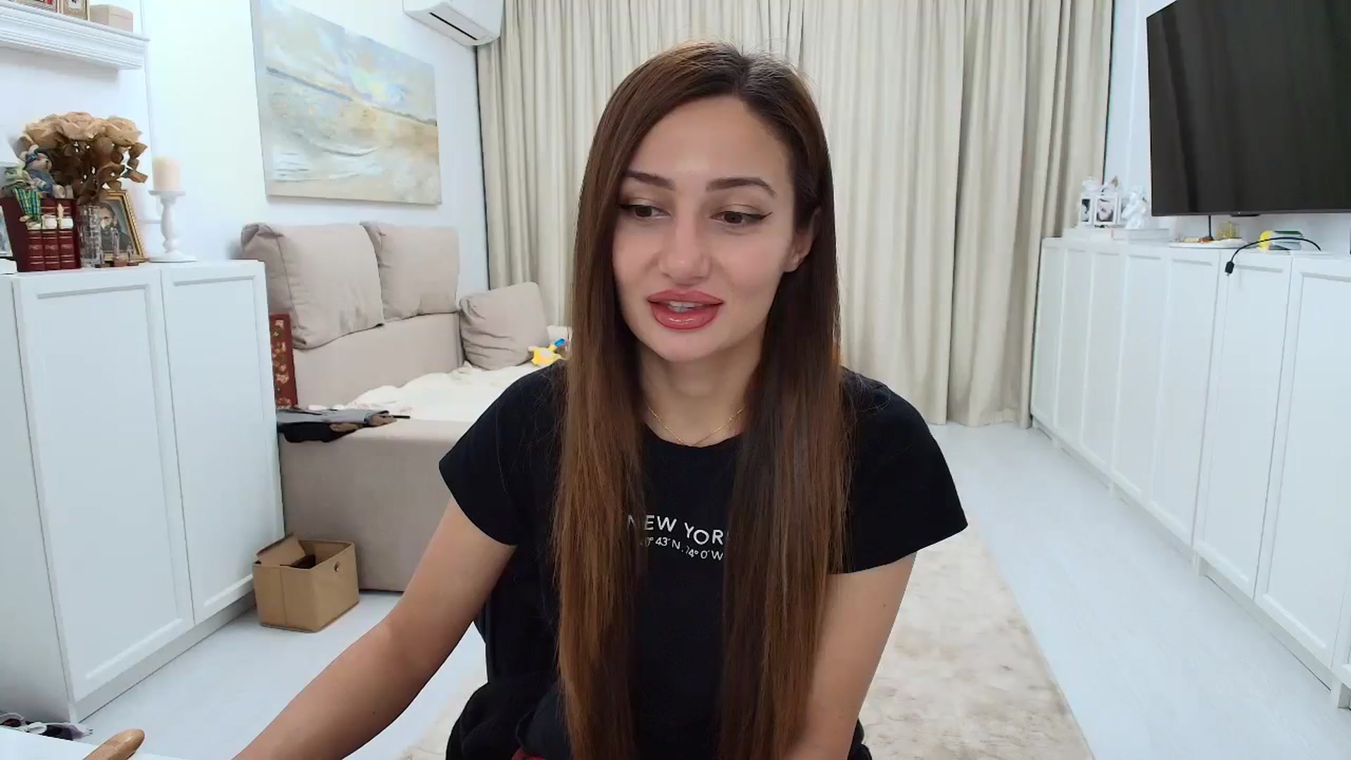 Gallery image thumbnail from Wennndyk's myfreecams stream on, 11/05/2024, 23:00 image 19 of 20
