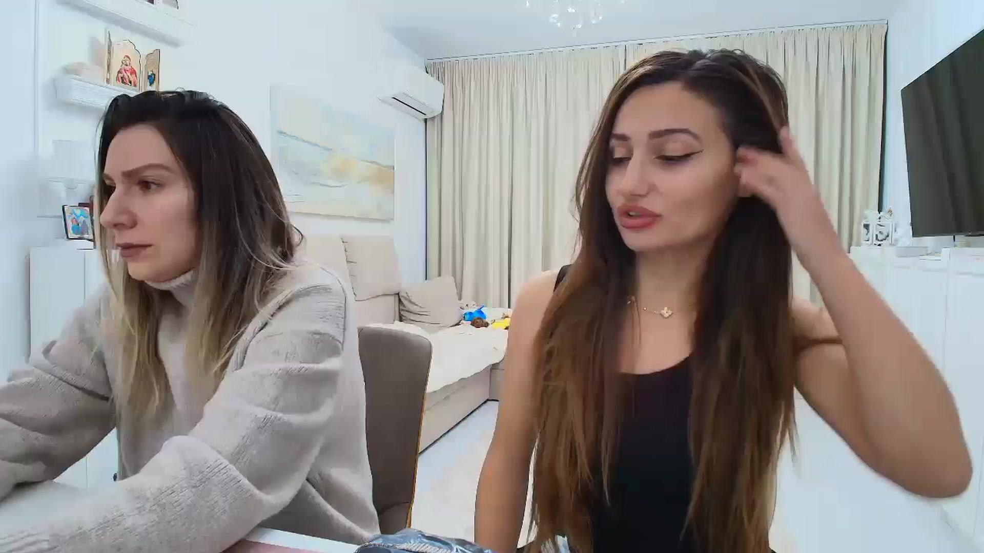 Gallery image thumbnail from Wennndyk's myfreecams stream on, 12/05/2024, 24:41 image 1 of 20