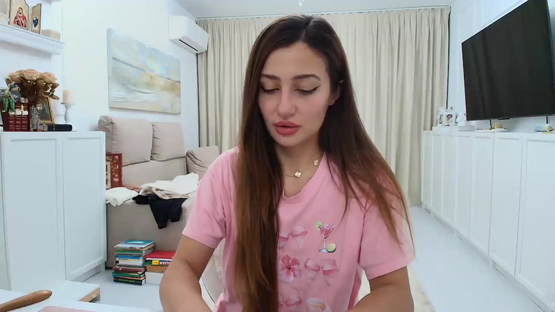 Gallery image thumbnail from Wennndyk's myfreecams stream on, 12/10/2024, 22:03 image 5 of 20