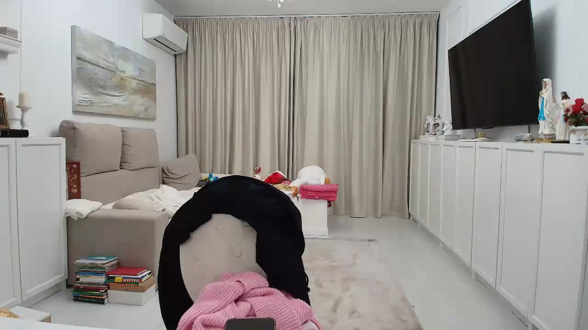 Gallery image thumbnail from Wennndyk's myfreecams stream on, 12/14/2024, 18:14 image 3 of 20