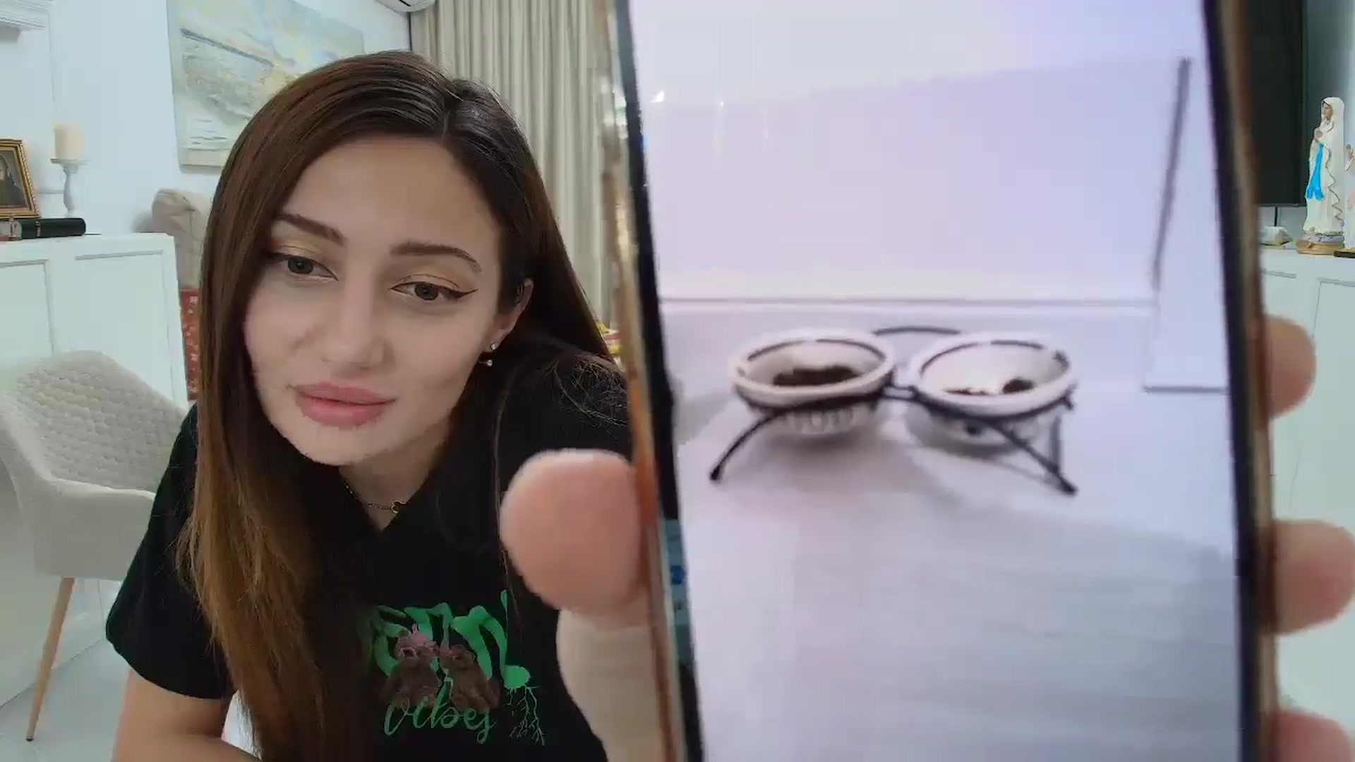 Gallery image thumbnail from Wennndyk's myfreecams stream on, 12/17/2024, 23:43 image 4 of 20