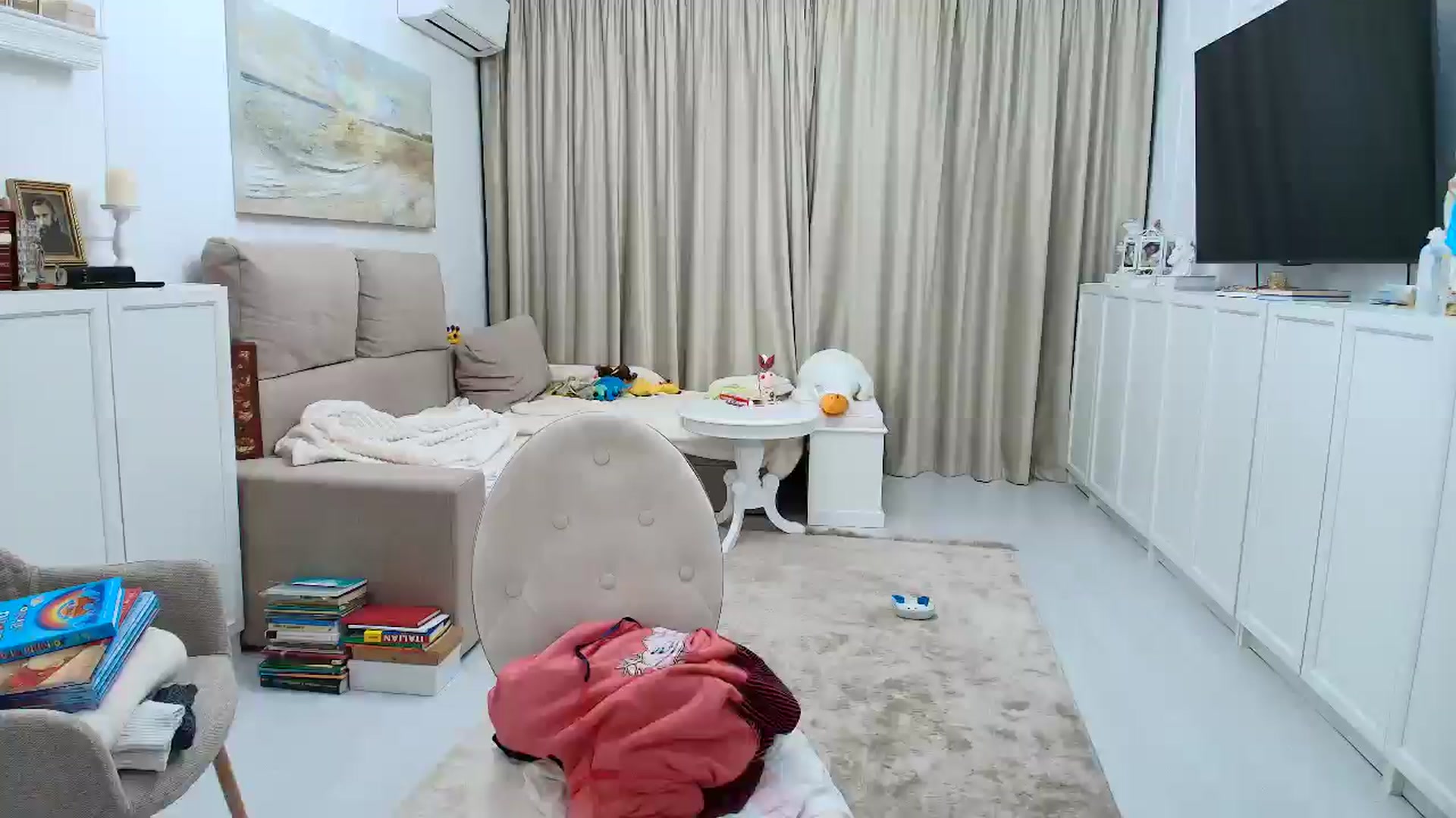 Gallery image thumbnail from Wennndyk's myfreecams stream on, 12/24/2024, 17:22 image 20 of 20