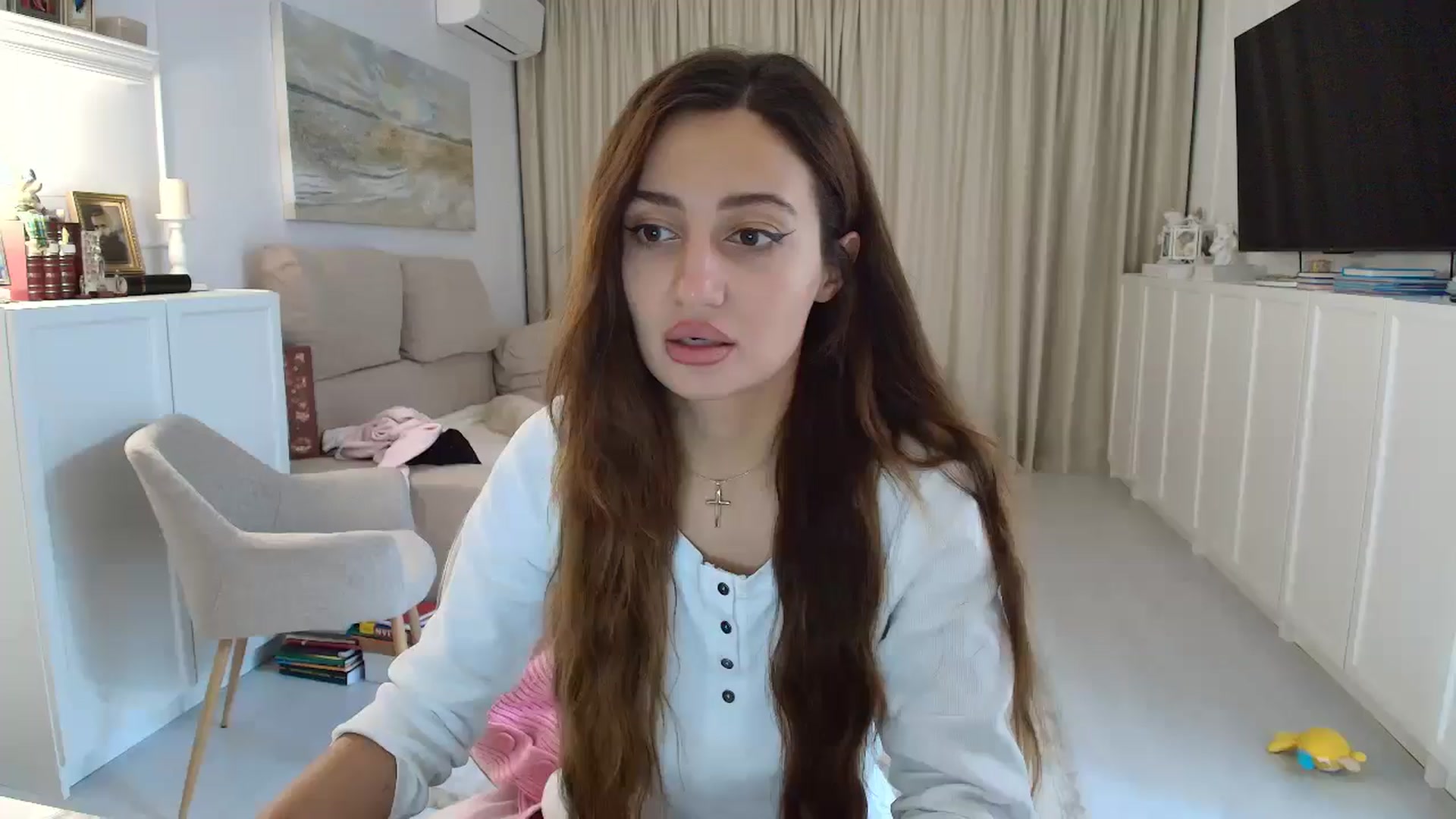 Gallery image thumbnail from Wennndyk's myfreecams stream on, 12/31/2024, 17:53 image 13 of 20