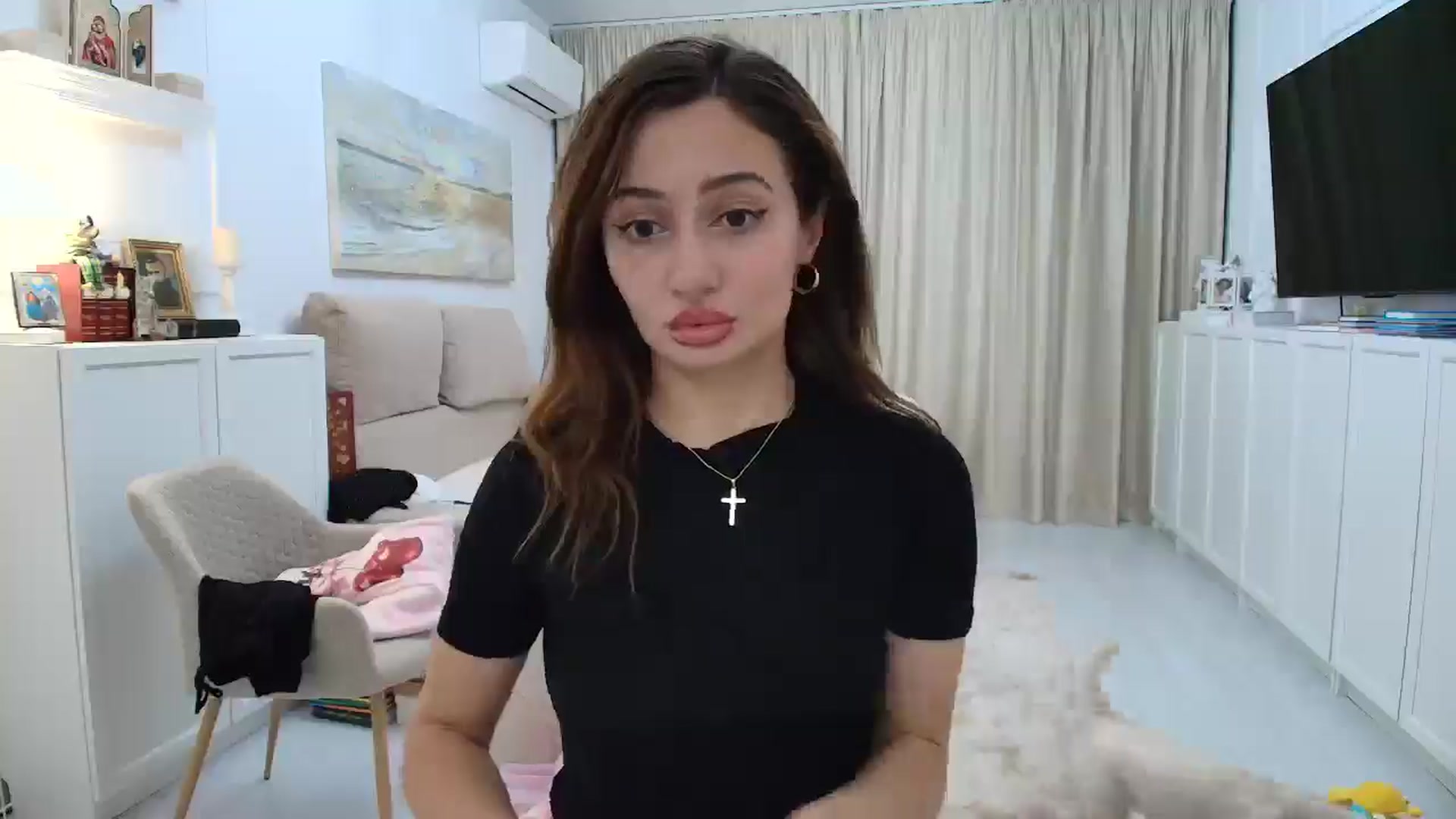 Gallery image thumbnail from Wennndyk's myfreecams stream on, 12/31/2024, 22:25 image 9 of 20