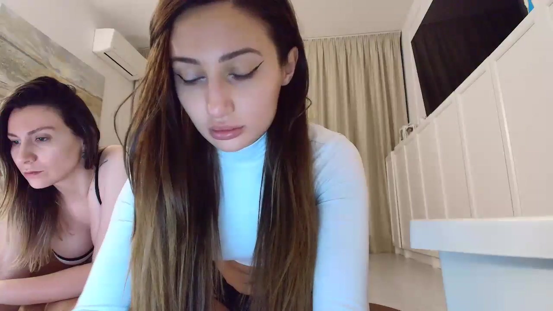 Gallery image thumbnail from Wennndyk's myfreecams stream on, 01/23/2025, 02:40 image 5 of 20