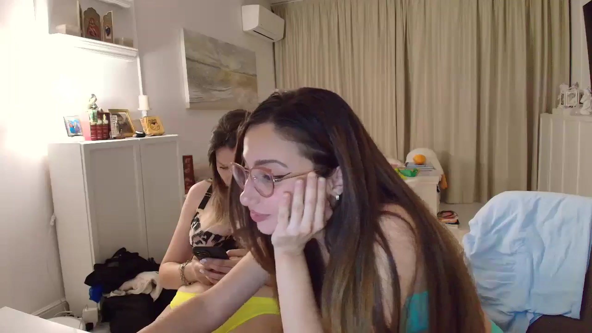 Gallery image thumbnail from Wennndyk's myfreecams stream on, 02/07/2025, 23:44 image 13 of 20