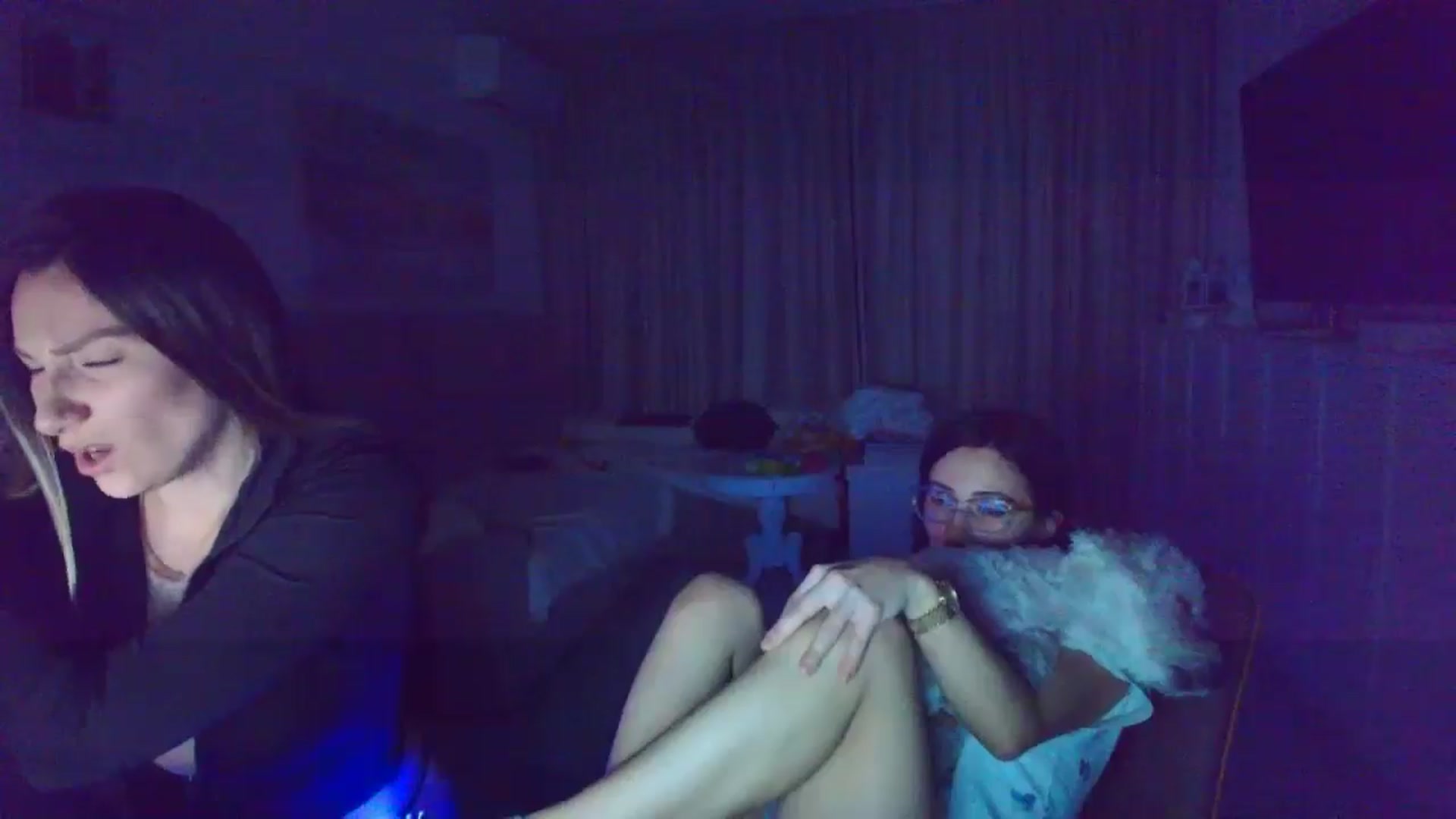 Gallery image thumbnail from Wennndyk's myfreecams stream on, 02/14/2025, 01:31 image 5 of 20