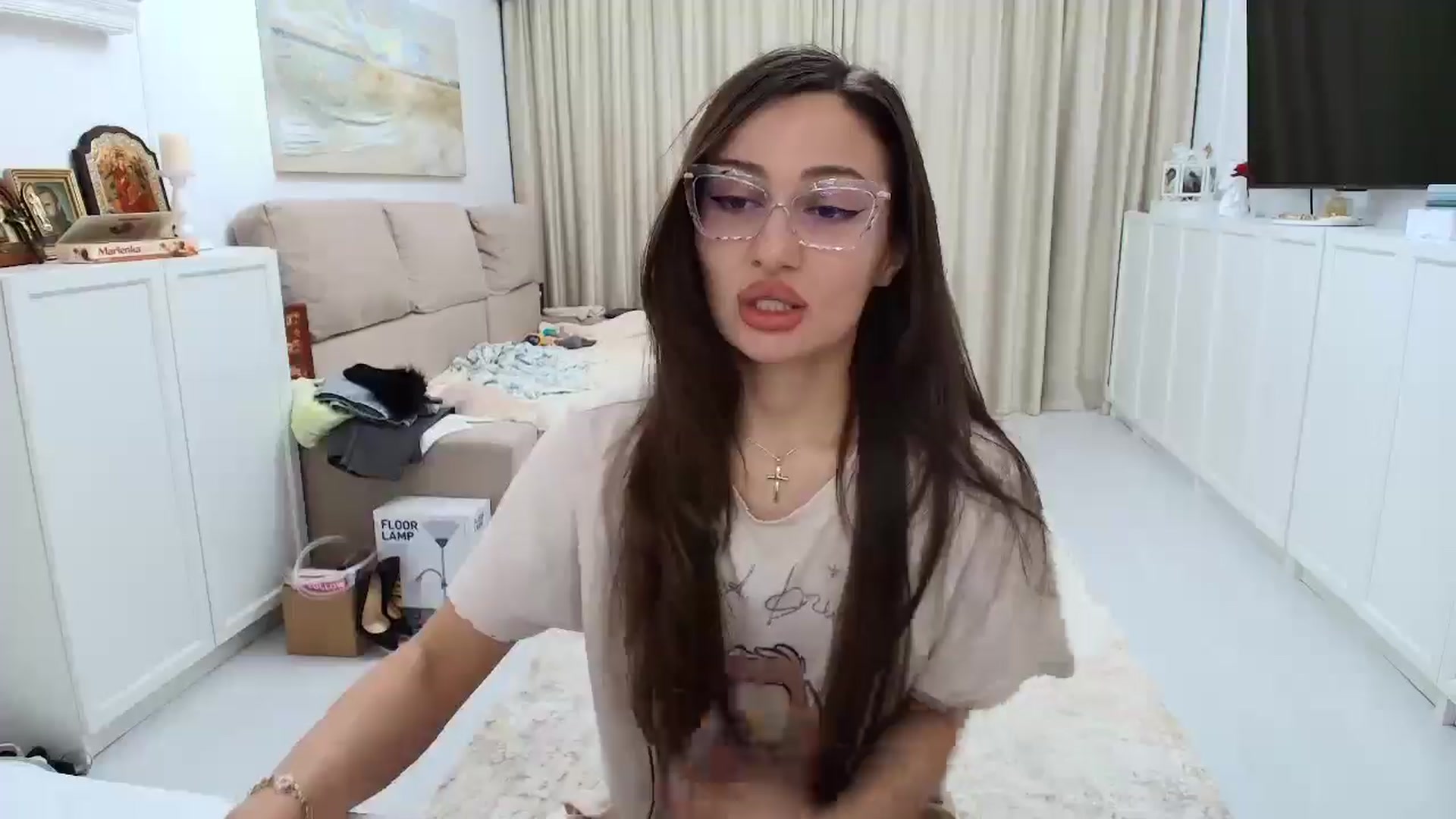 Gallery image thumbnail from Wennndyk's myfreecams stream on, 03/05/2025, 22:38 image 7 of 20