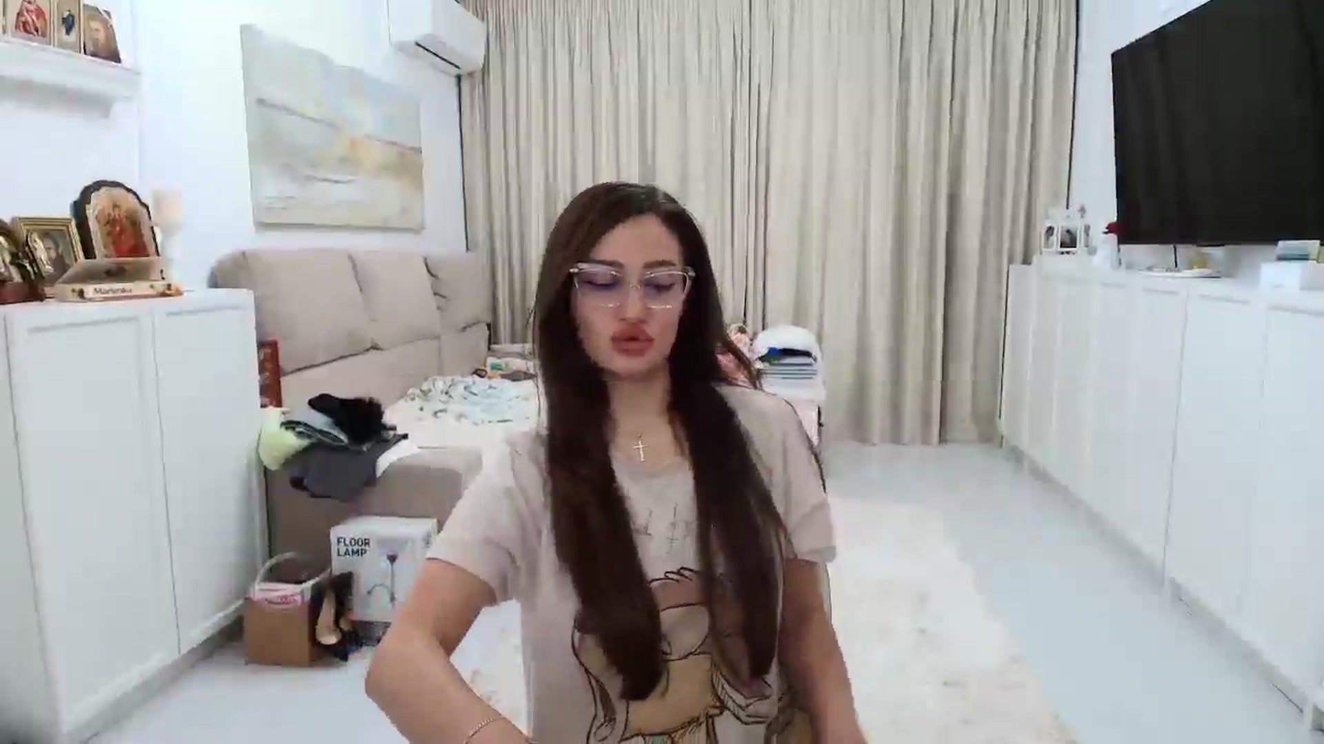 Gallery image thumbnail from Wennndyk's myfreecams stream on, 03/05/2025, 22:38 image 8 of 20