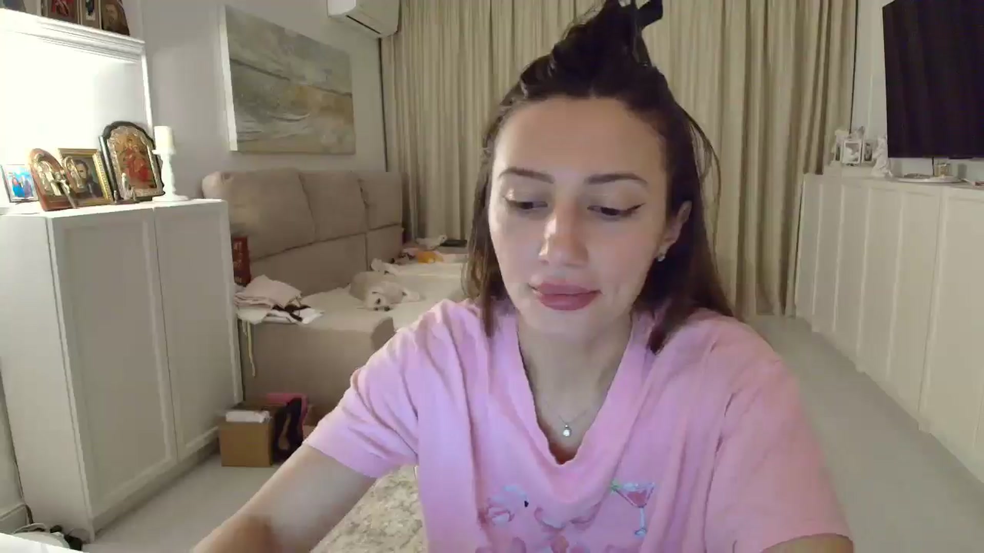 Gallery image thumbnail from Wennndyk's myfreecams stream on, 03/30/2025, 24:08 image 20 of 20