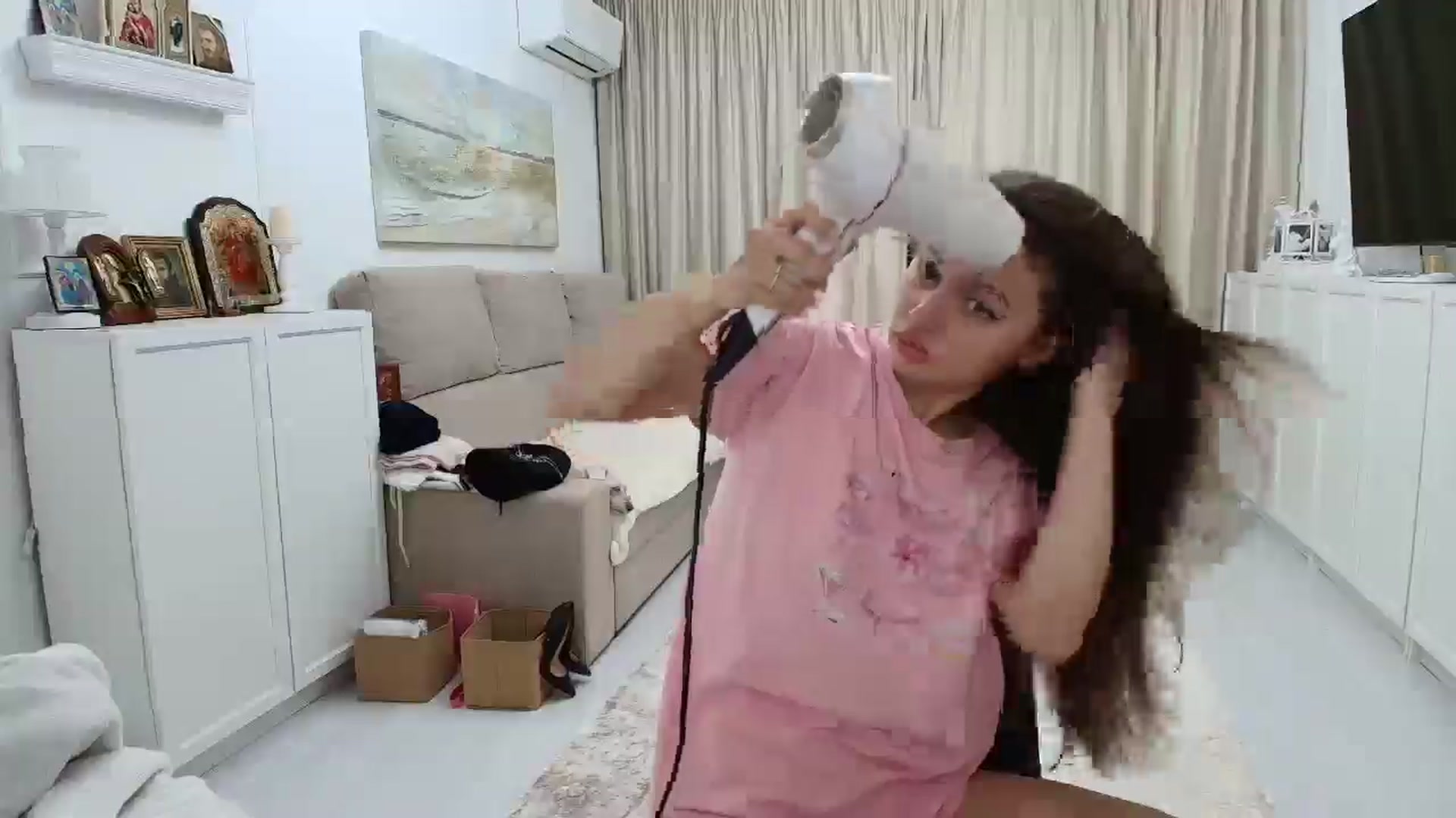 Gallery image thumbnail from Wennndyk's myfreecams stream on, 03/31/2025, 12:38 image 3 of 20