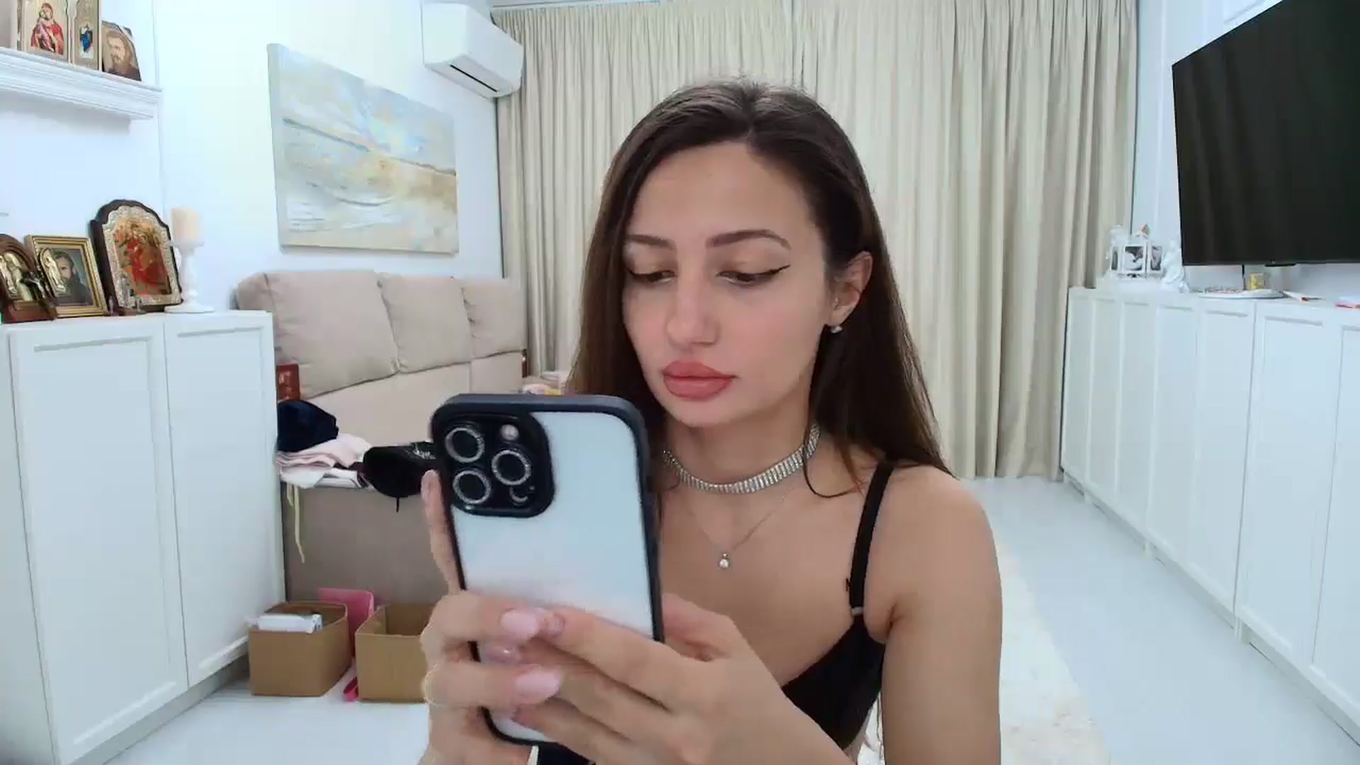 Gallery image thumbnail from Wennndyk's myfreecams stream on, 03/31/2025, 12:38 image 13 of 20
