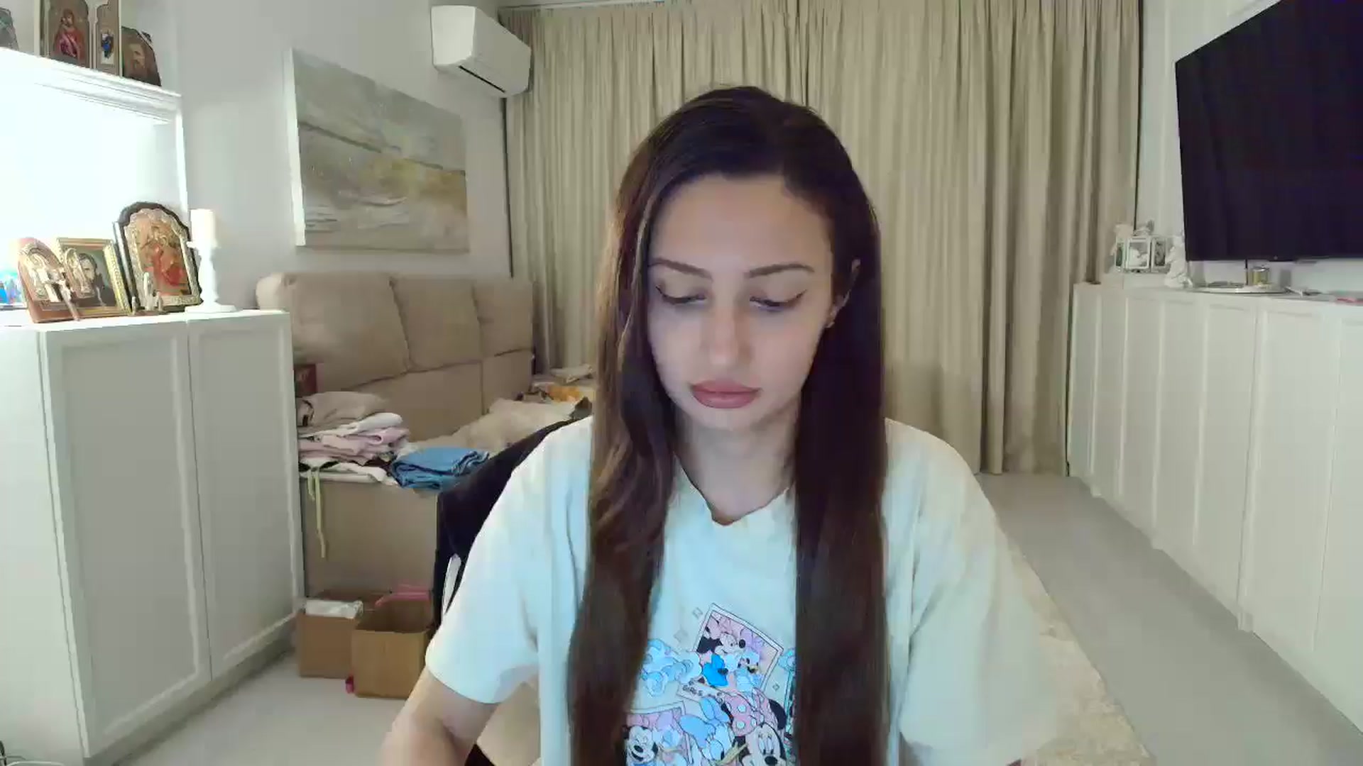 Gallery image thumbnail from Wennndyk's myfreecams stream on, 04/04/2025, 23:23 image 1 of 20