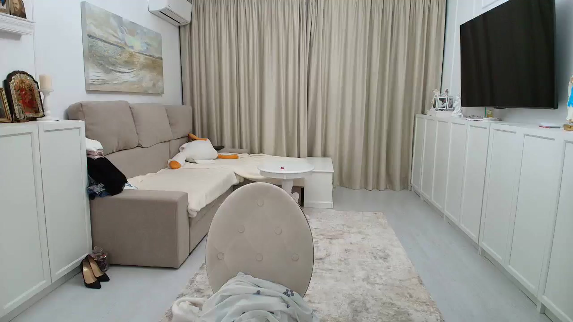 Gallery image thumbnail from Wennndyk's myfreecams stream on, 04/07/2025, 23:28 image 9 of 20