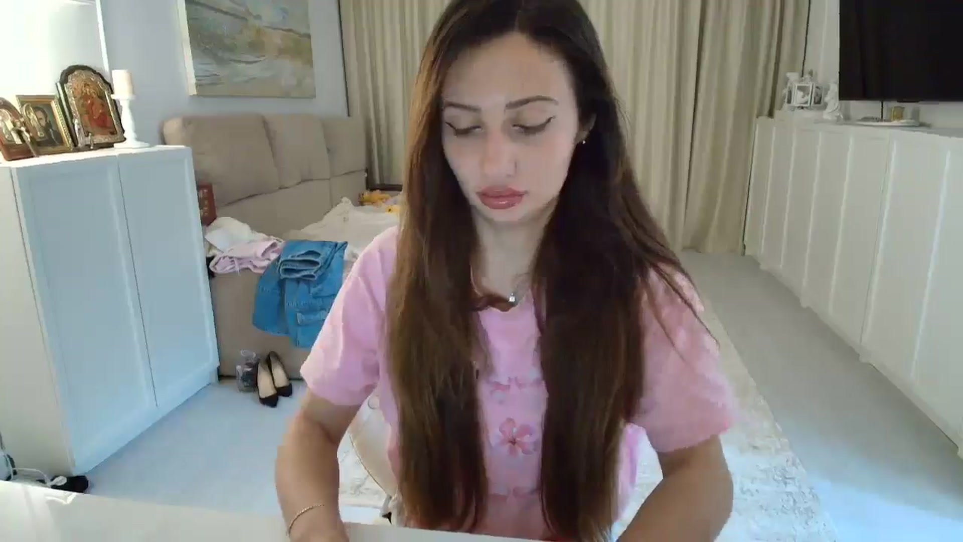 Gallery image thumbnail from Wennndyk's myfreecams stream on, 04/16/2025, 19:49 image 10 of 20