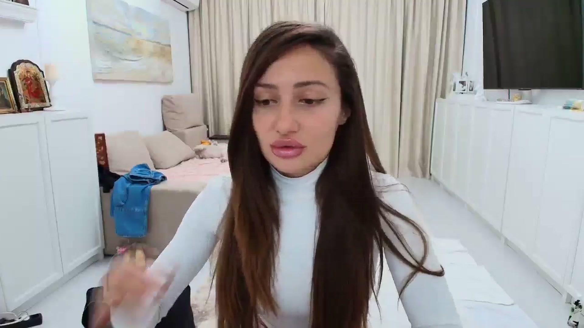 Gallery image thumbnail from Wennndyk's myfreecams stream on, 04/21/2025, 22:33 image 9 of 20