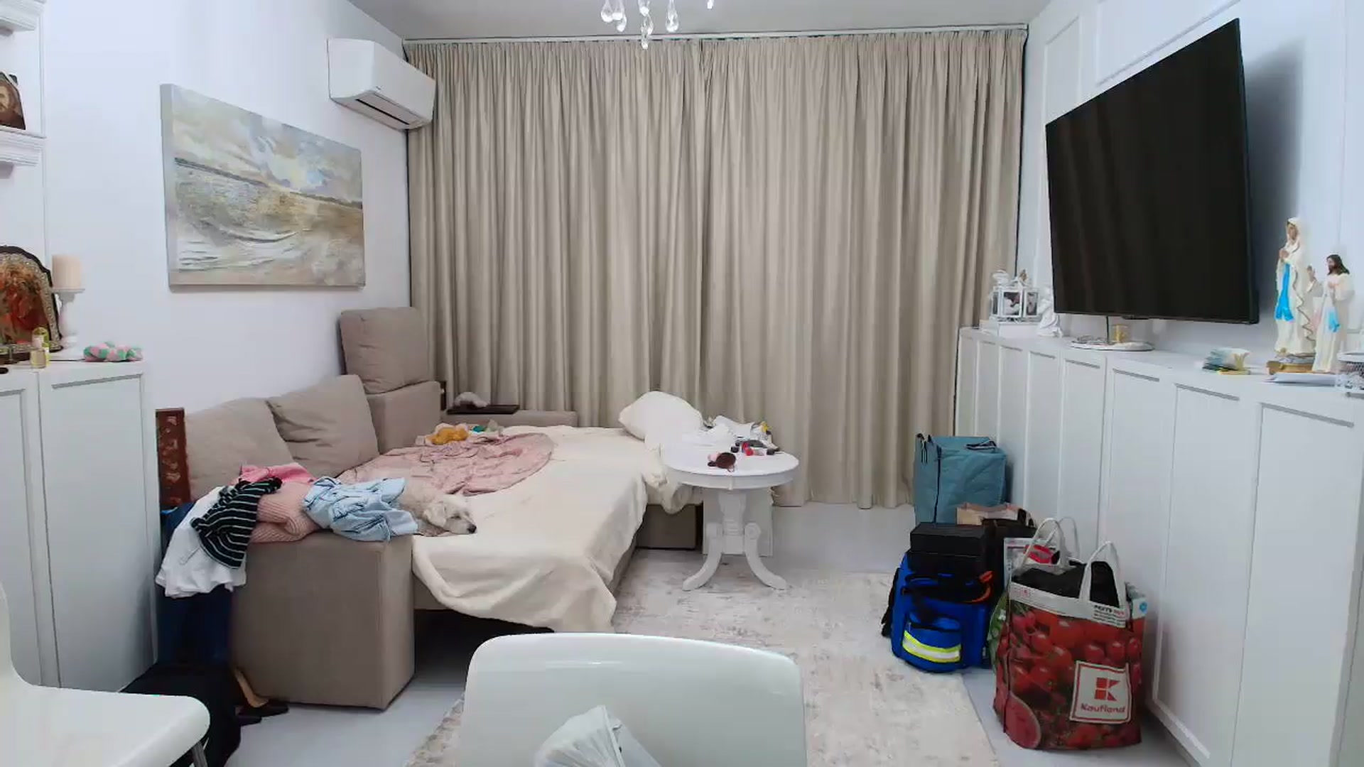 Gallery image thumbnail from Wennndyk's myfreecams stream on, 04/28/2025, 23:45 image 19 of 20
