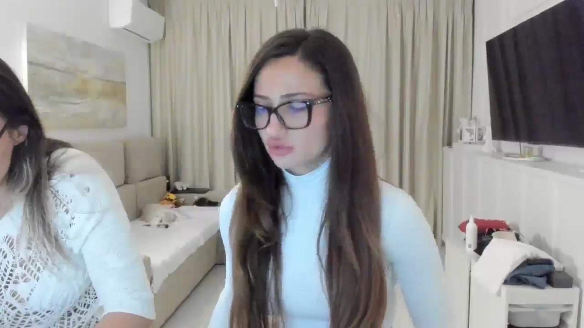 Gallery image thumbnail from Wennndyk's myfreecams stream on, 05/12/2025, 24:03 image 4 of 20