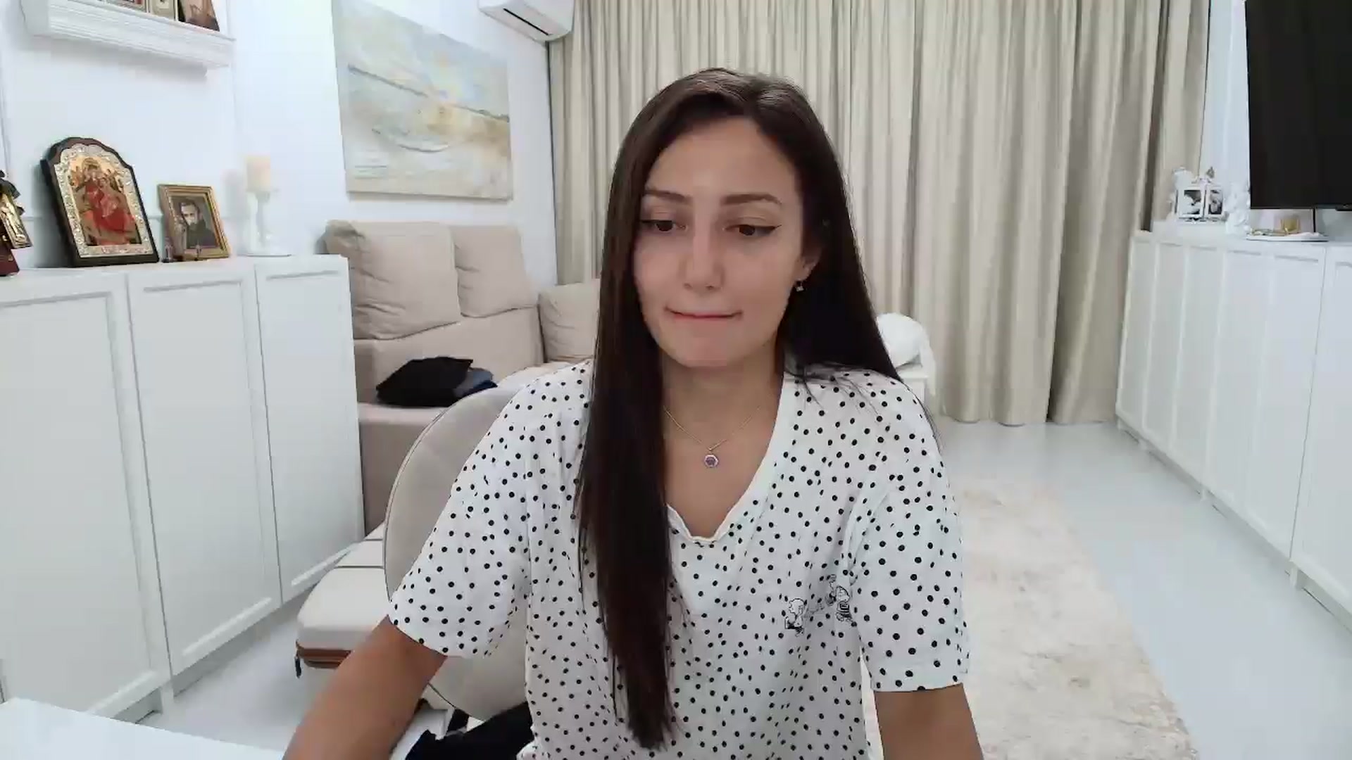 Gallery image thumbnail from Wennndyk's myfreecams stream on, 07/14/2025, 23:05 image 18 of 20
