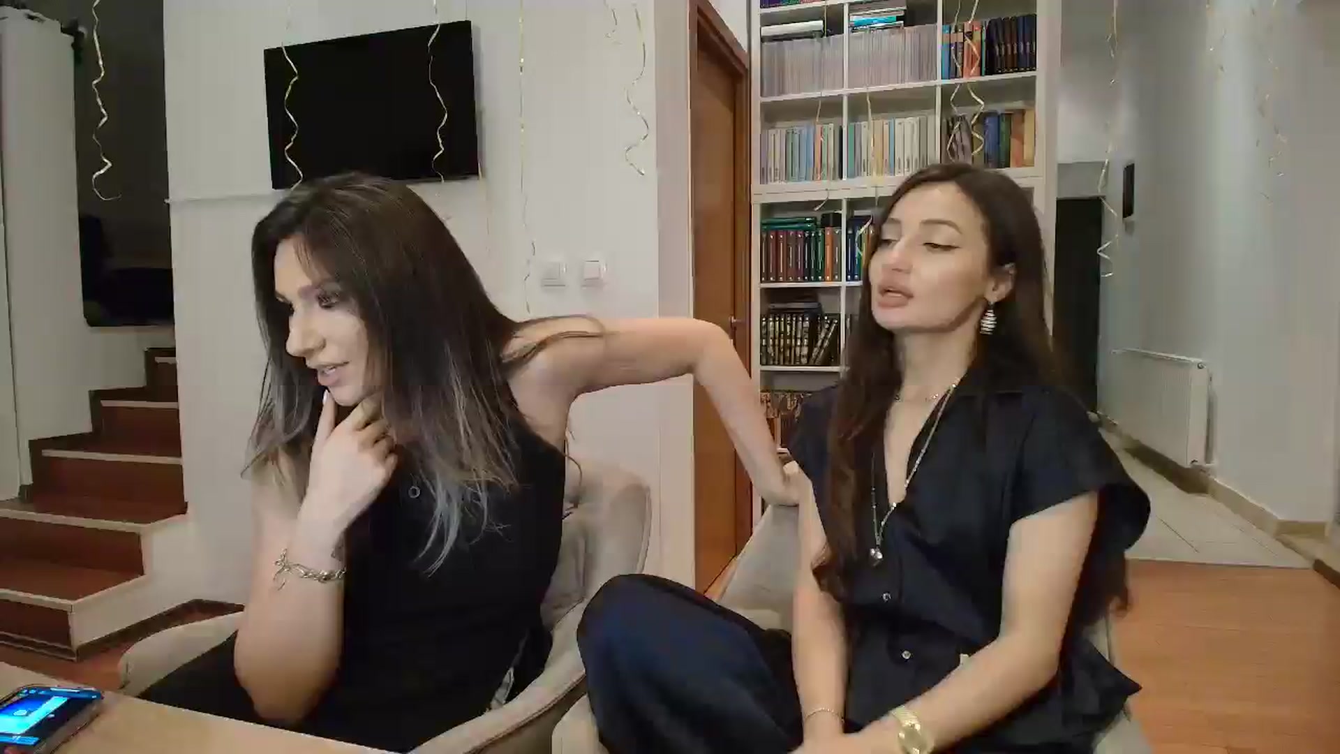 Gallery image thumbnail from Wennndyk's myfreecams stream on, 08/02/2025, 20:34 image 5 of 20