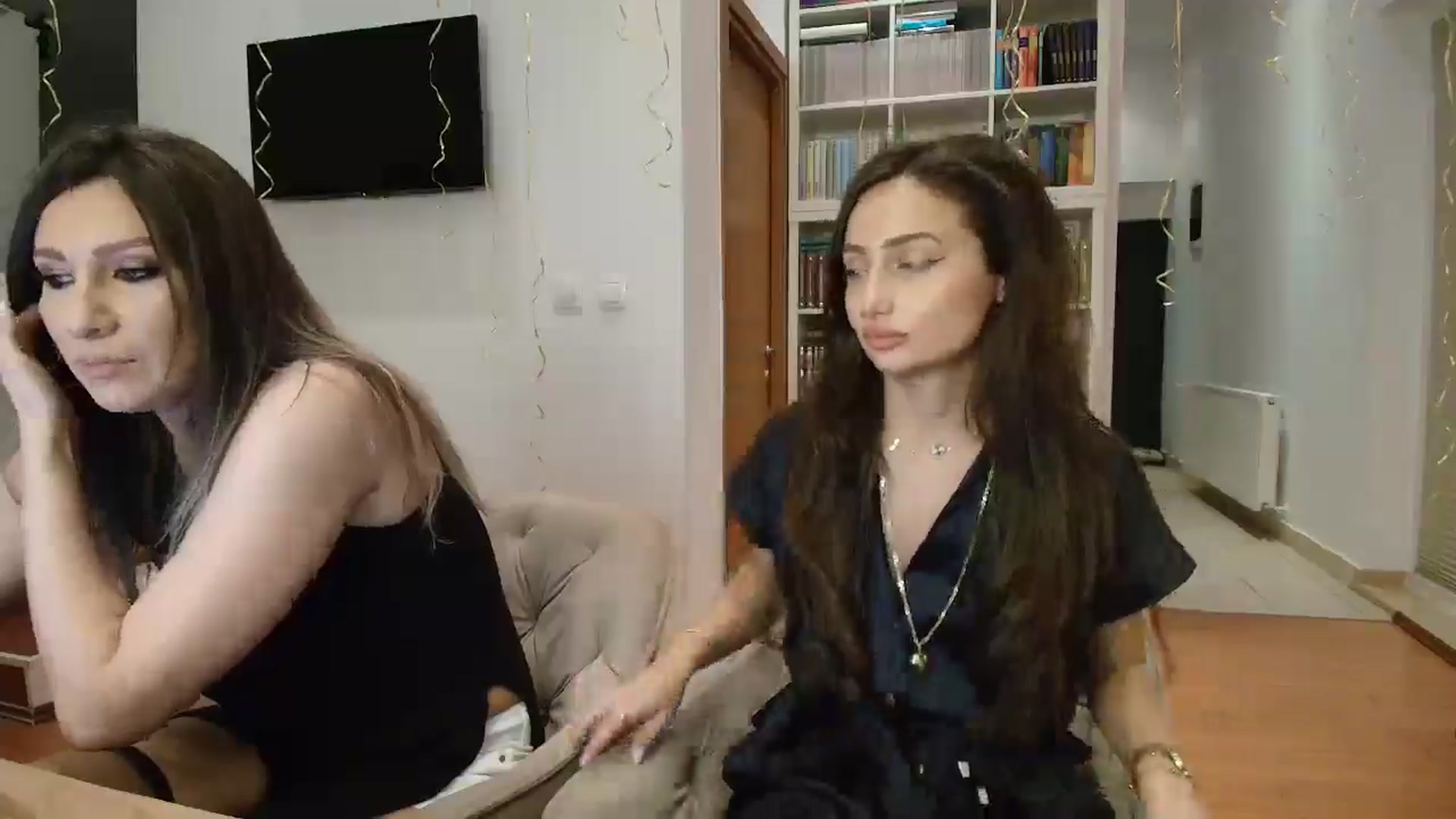 Gallery image thumbnail from Wennndyk's myfreecams stream on, 08/02/2025, 20:34 image 4 of 20