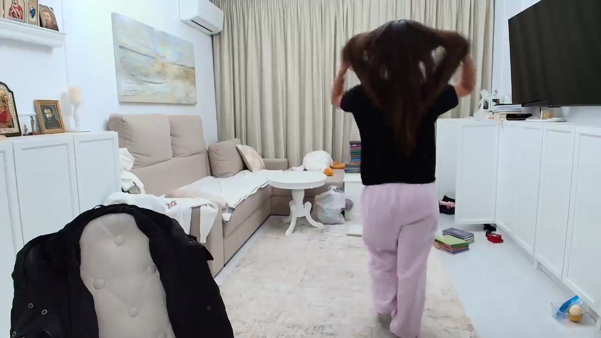 Gallery image thumbnail from Wennndyk's myfreecams stream on, 10/04/2025, 15:03 image 2 of 20