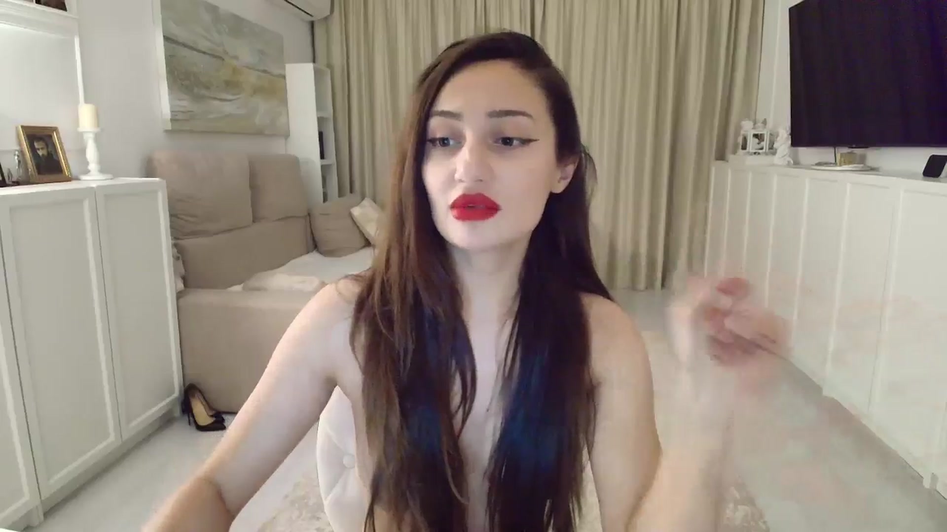 Gallery image thumbnail from Wennndyk's myfreecams stream on, 10/19/2025, 18:03 image 20 of 20