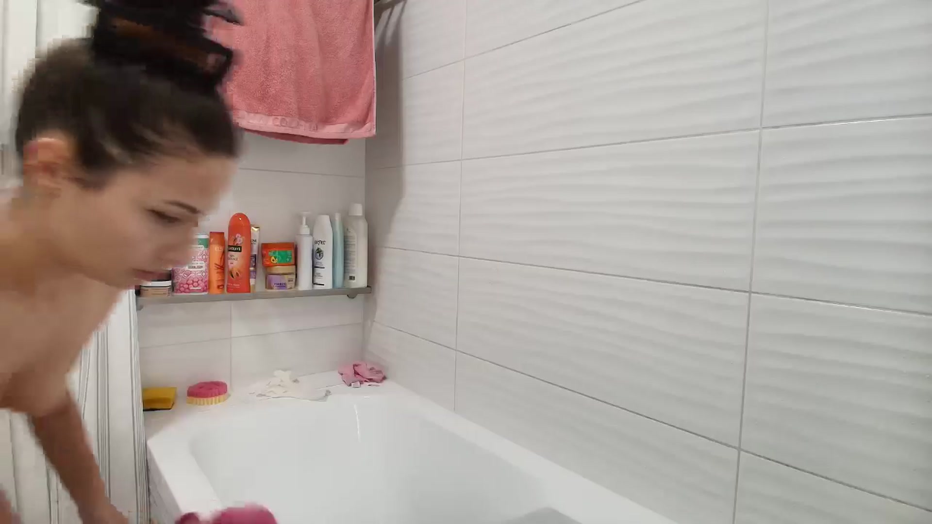 Gallery image thumbnail from Wennndyk's myfreecams stream on, 10/19/2025, 18:03 image 10 of 20