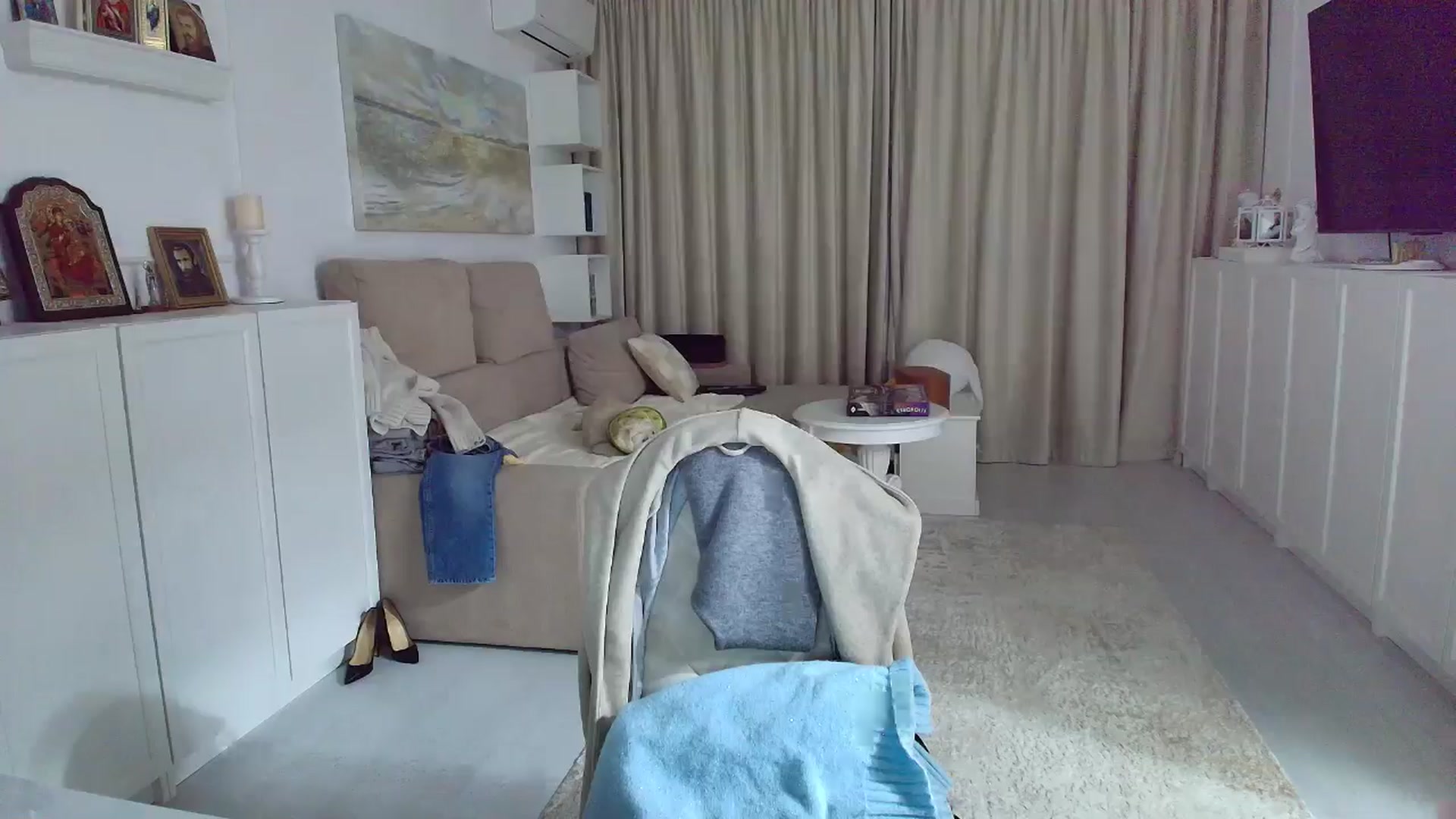 Gallery image thumbnail from Wennndyk's myfreecams stream on, 11/24/2025, 19:59 image 9 of 20