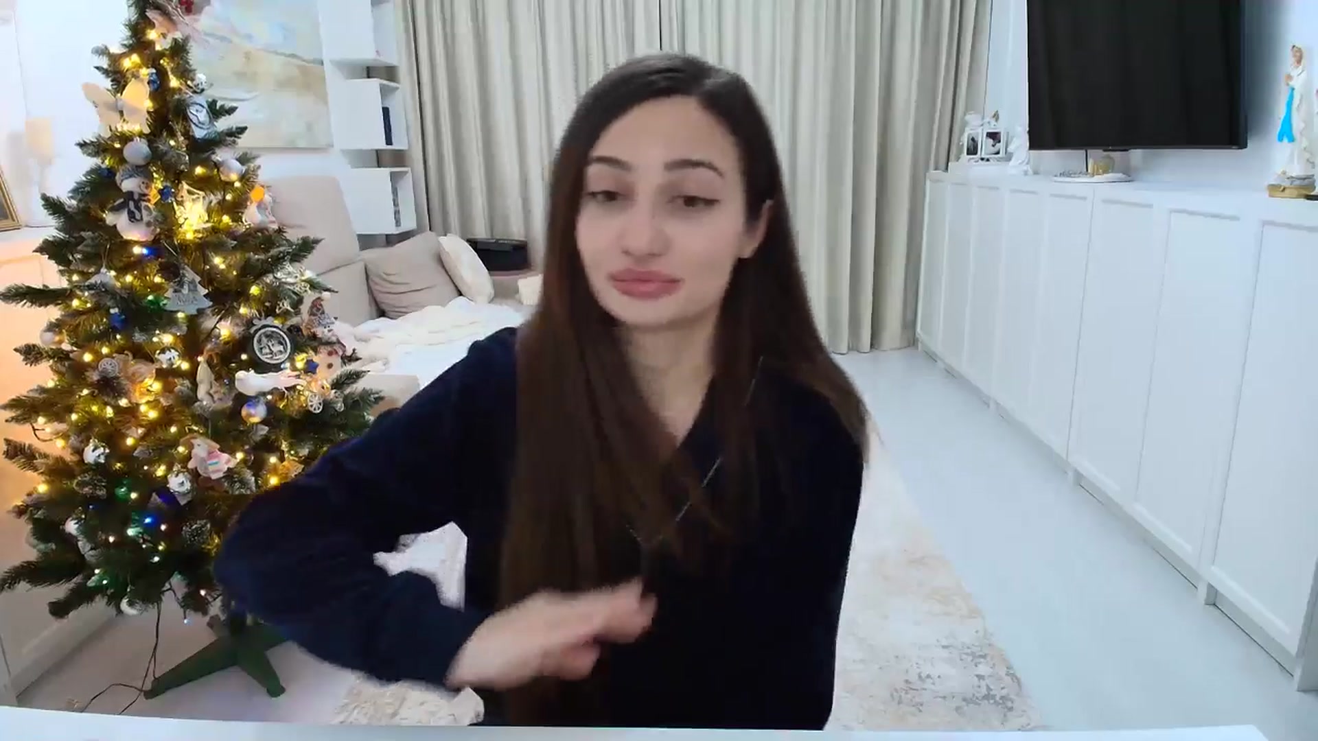 Gallery image thumbnail from Wennndyk's myfreecams stream on, 12/24/2025, 19:46 image 16 of 20