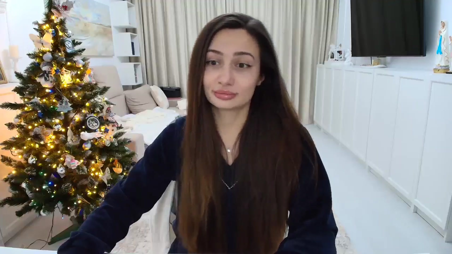 Gallery image thumbnail from Wennndyk's myfreecams stream on, 12/24/2025, 19:46 image 14 of 20