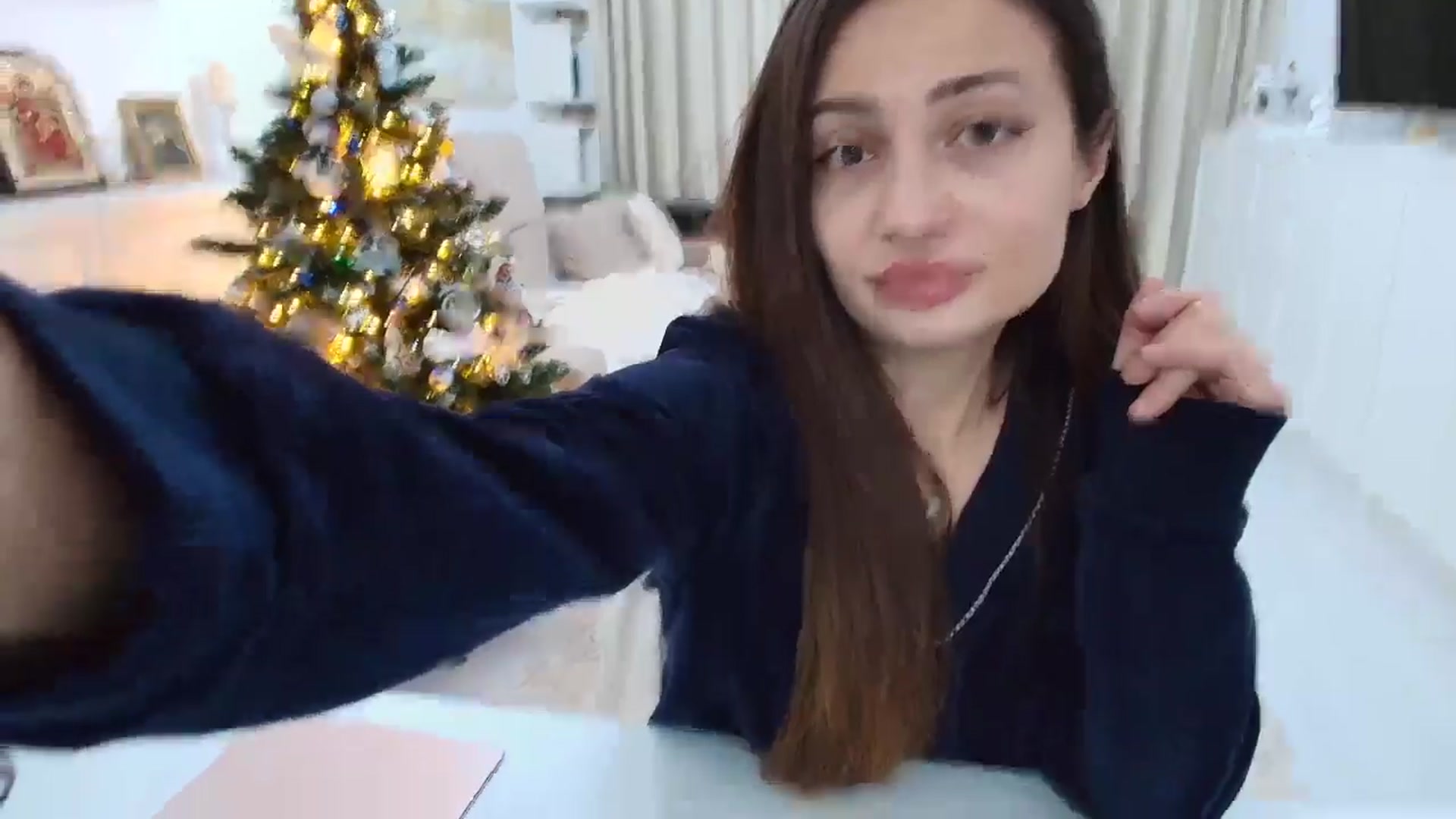 Gallery image thumbnail from Wennndyk's myfreecams stream on, 12/24/2025, 19:46 image 8 of 20
