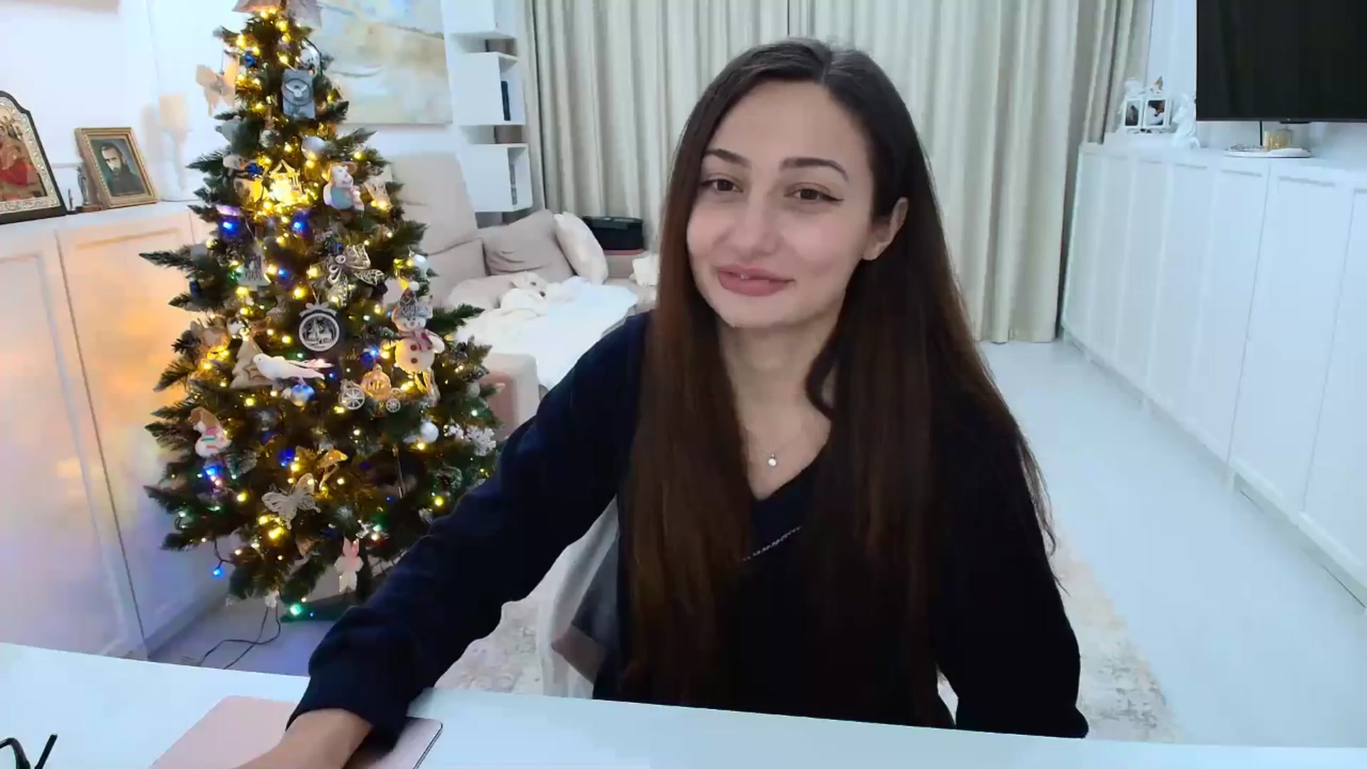 Gallery image thumbnail from Wennndyk's myfreecams stream on, 12/24/2025, 22:52 image 12 of 20