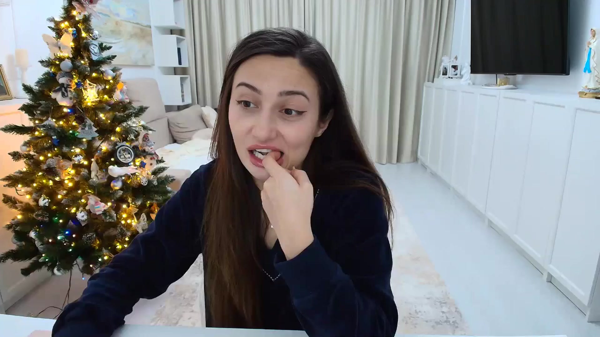 Gallery image thumbnail from Wennndyk's myfreecams stream on, 12/24/2025, 22:52 image 2 of 20