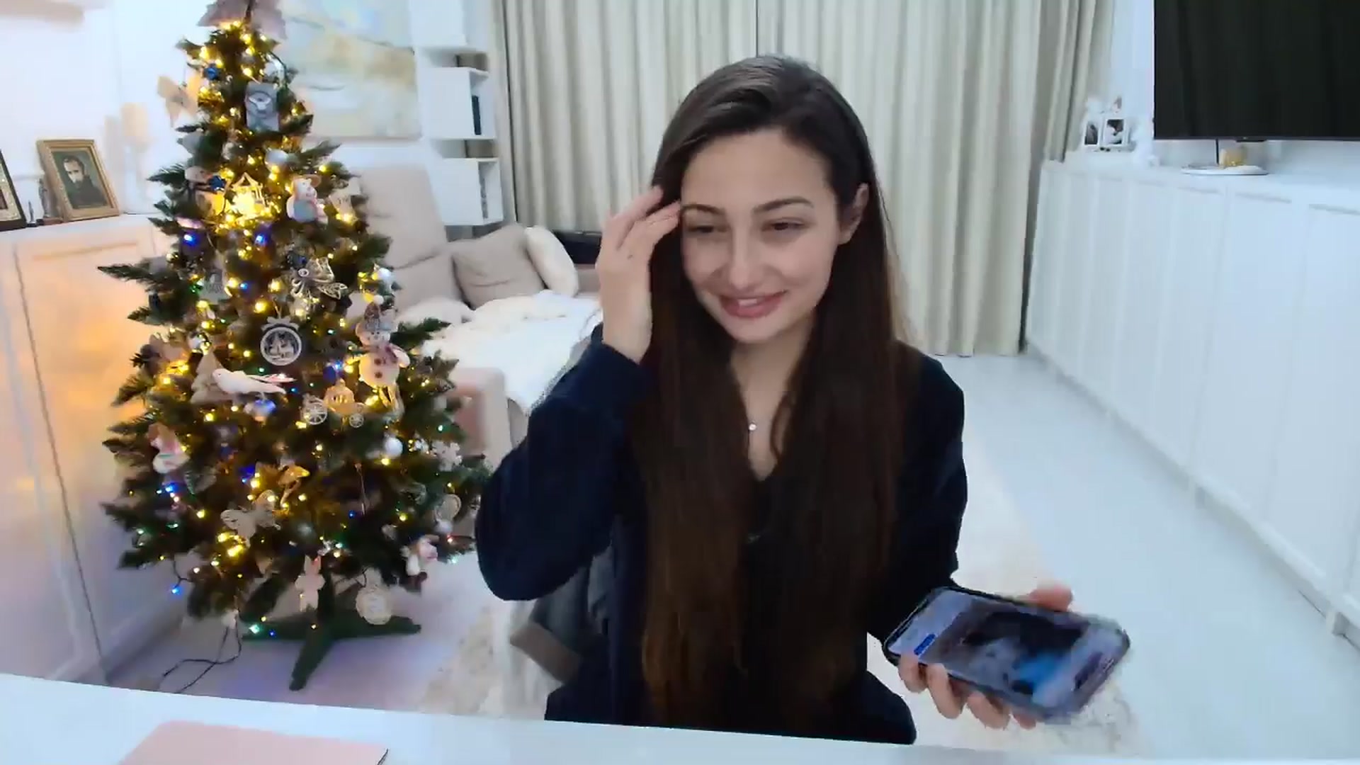 Gallery image thumbnail from Wennndyk's myfreecams stream on, 12/24/2025, 22:52 image 18 of 20